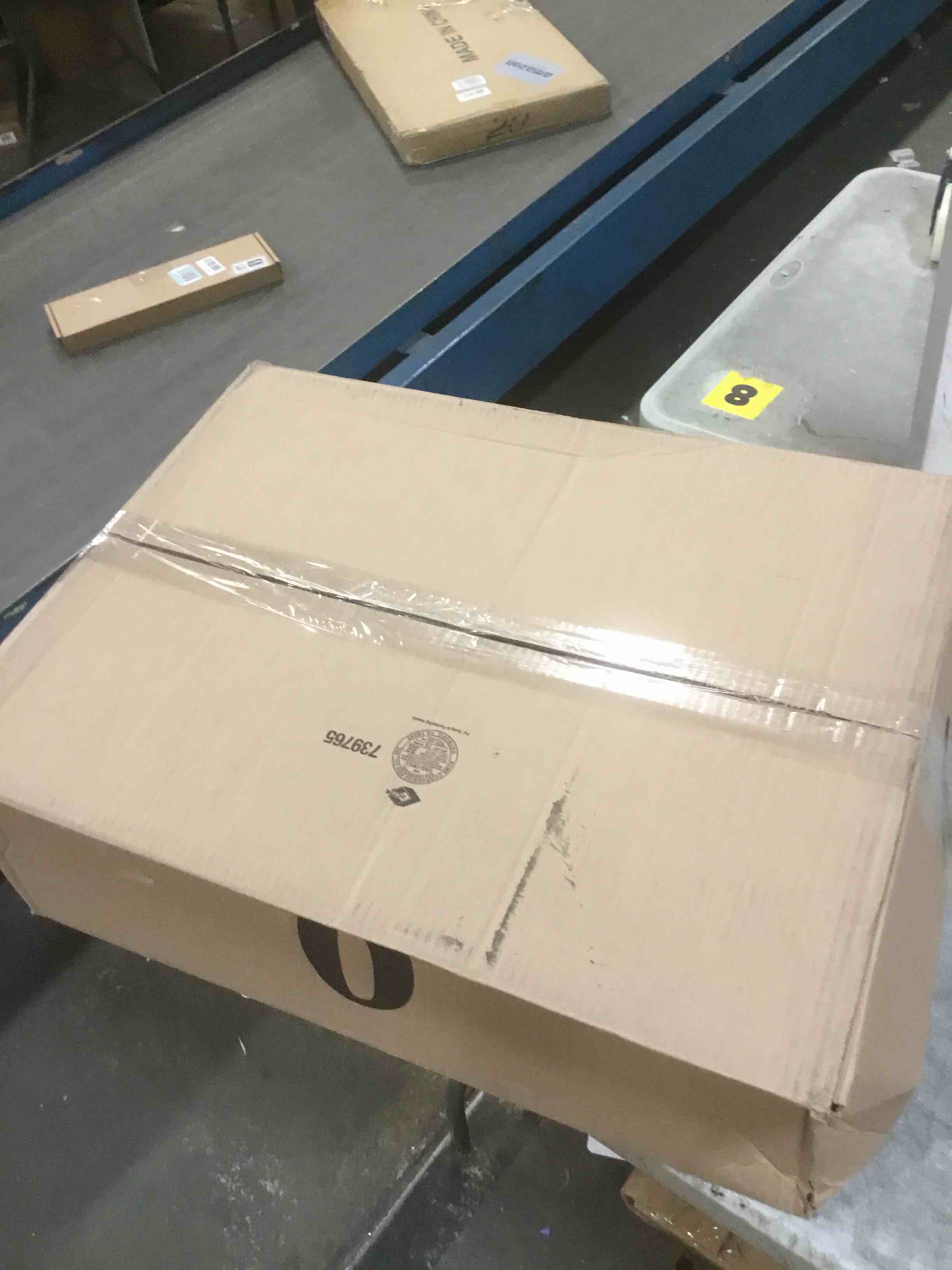 https://s3.amazonaws.com/lotting-images-prod/bidfta/PPE2149639_1741288840688.jpeg