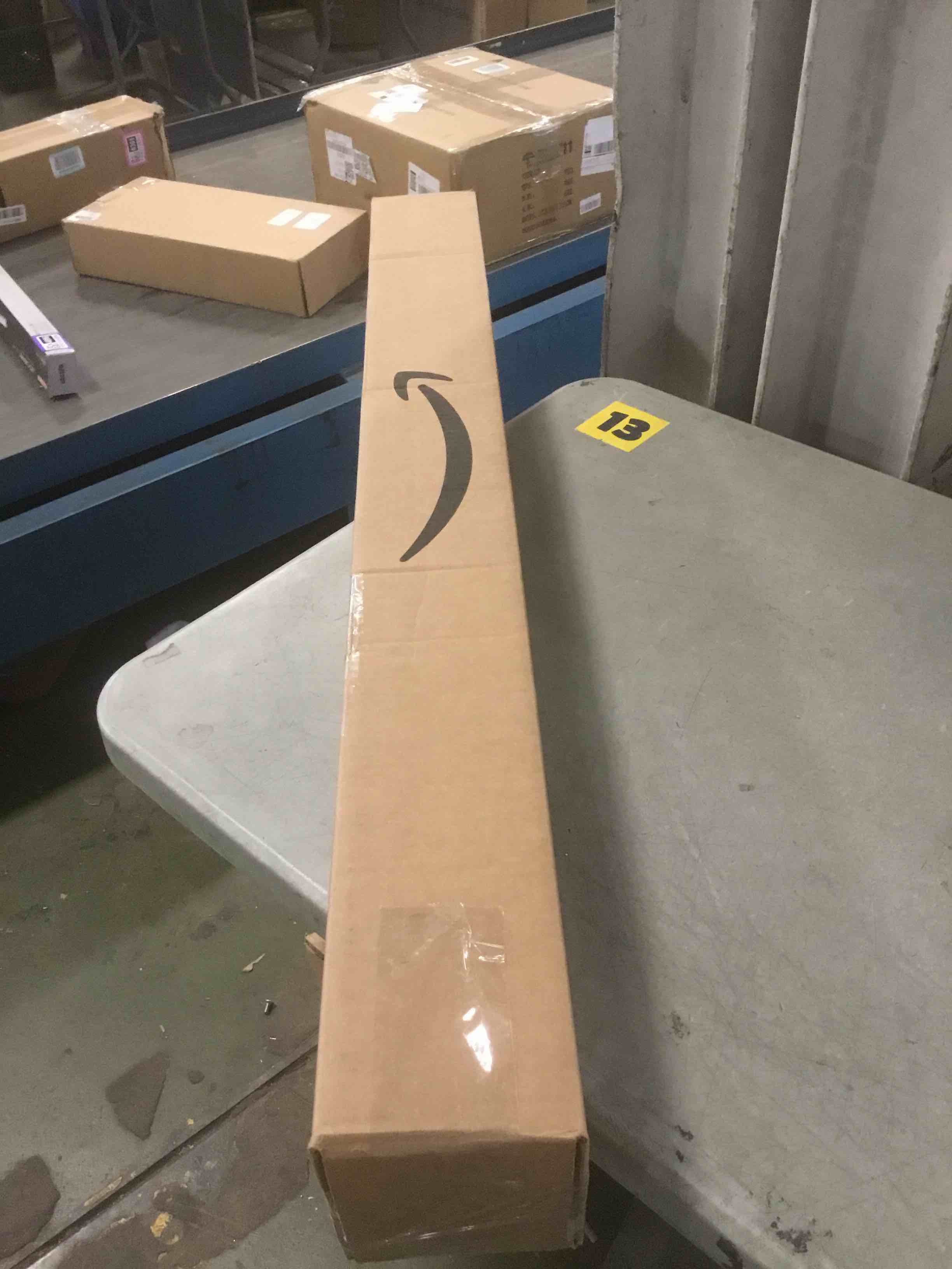 https://s3.amazonaws.com/lotting-images-prod/bidfta/PPE2150518_1741963749229.jpeg