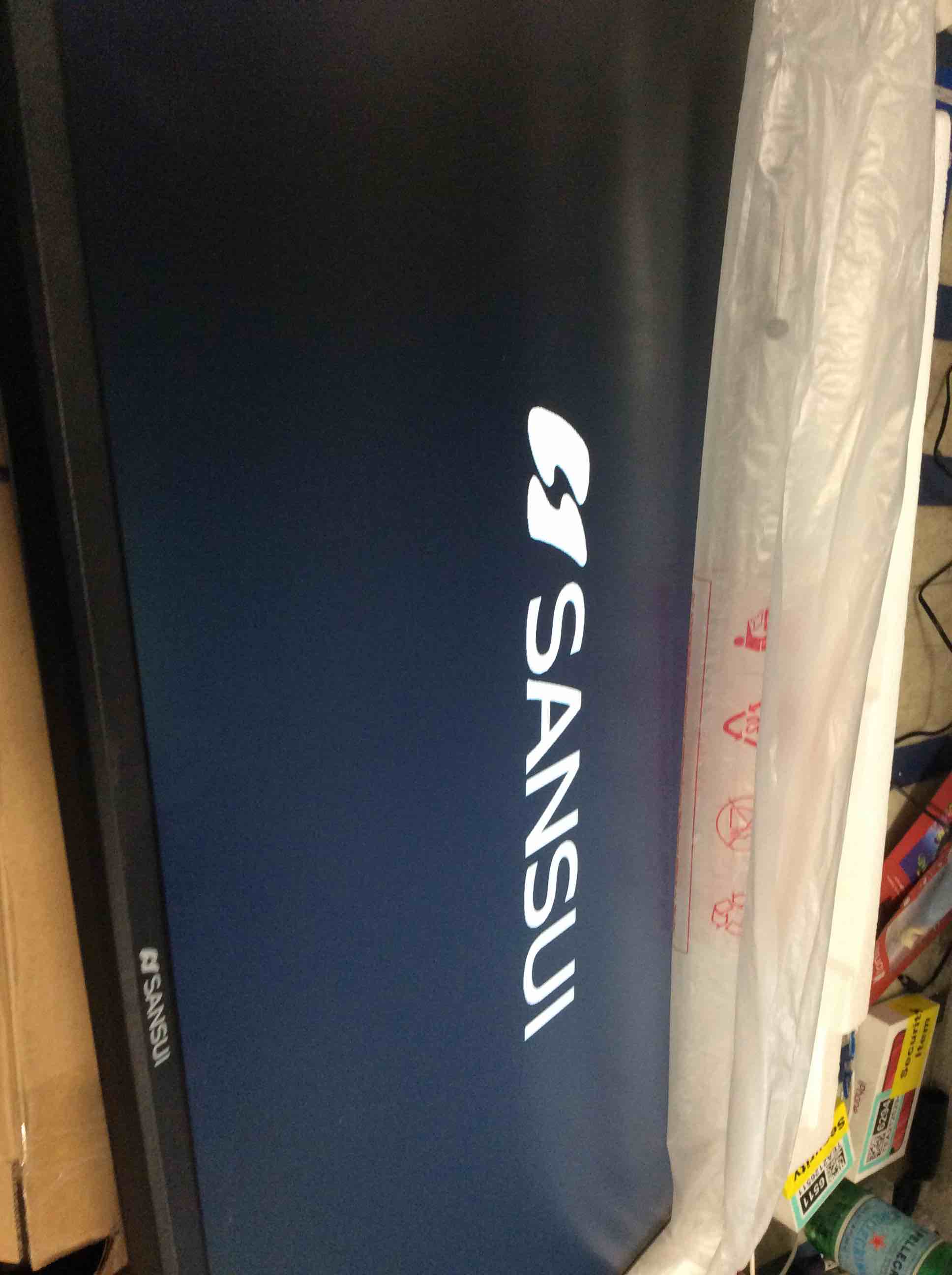 https://s3.amazonaws.com/lotting-images-prod/bidfta/PPE2151414_1743604027904.jpeg