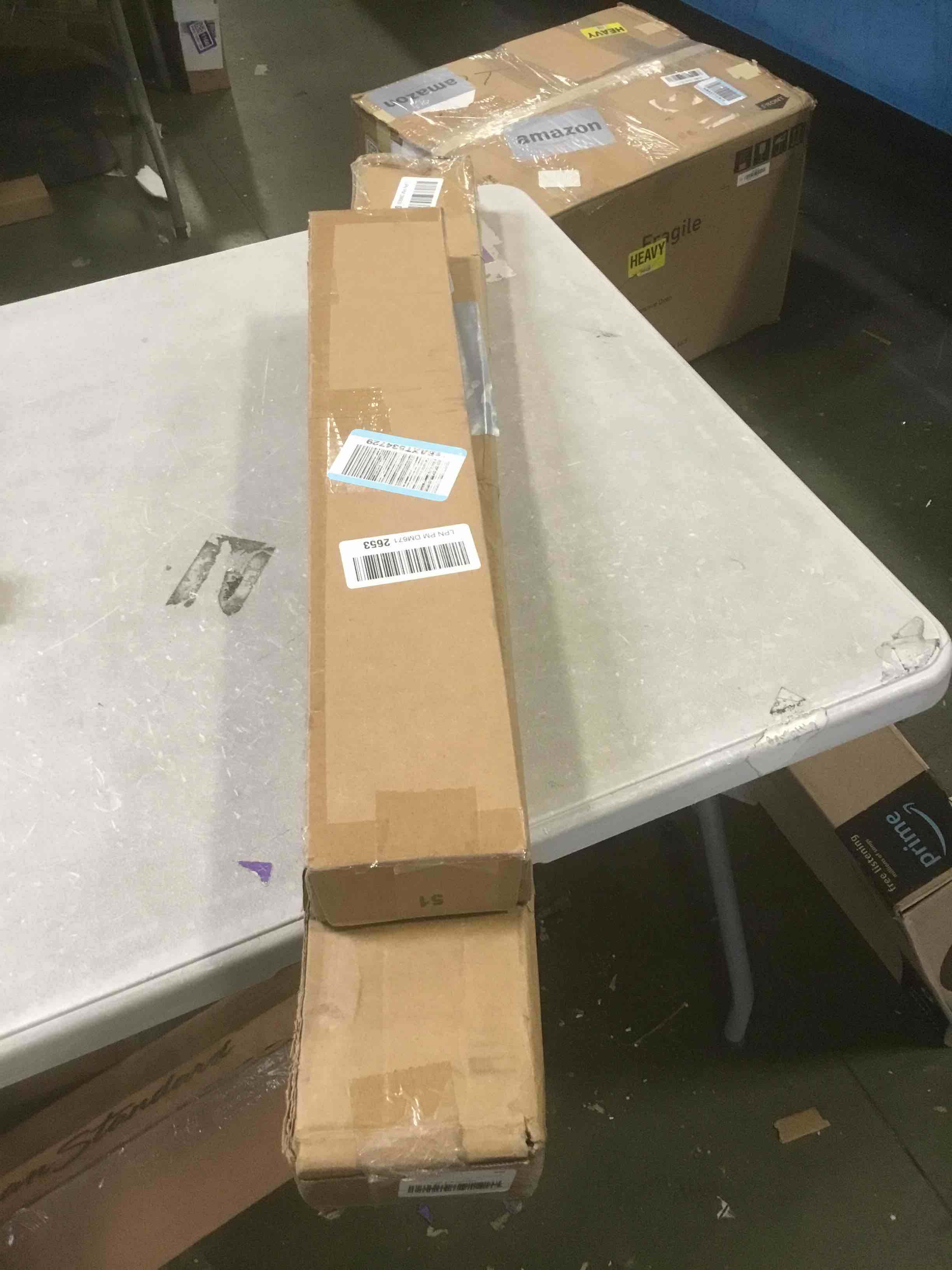 https://s3.amazonaws.com/lotting-images-prod/bidfta/PPE2151594_1742844210415.jpeg