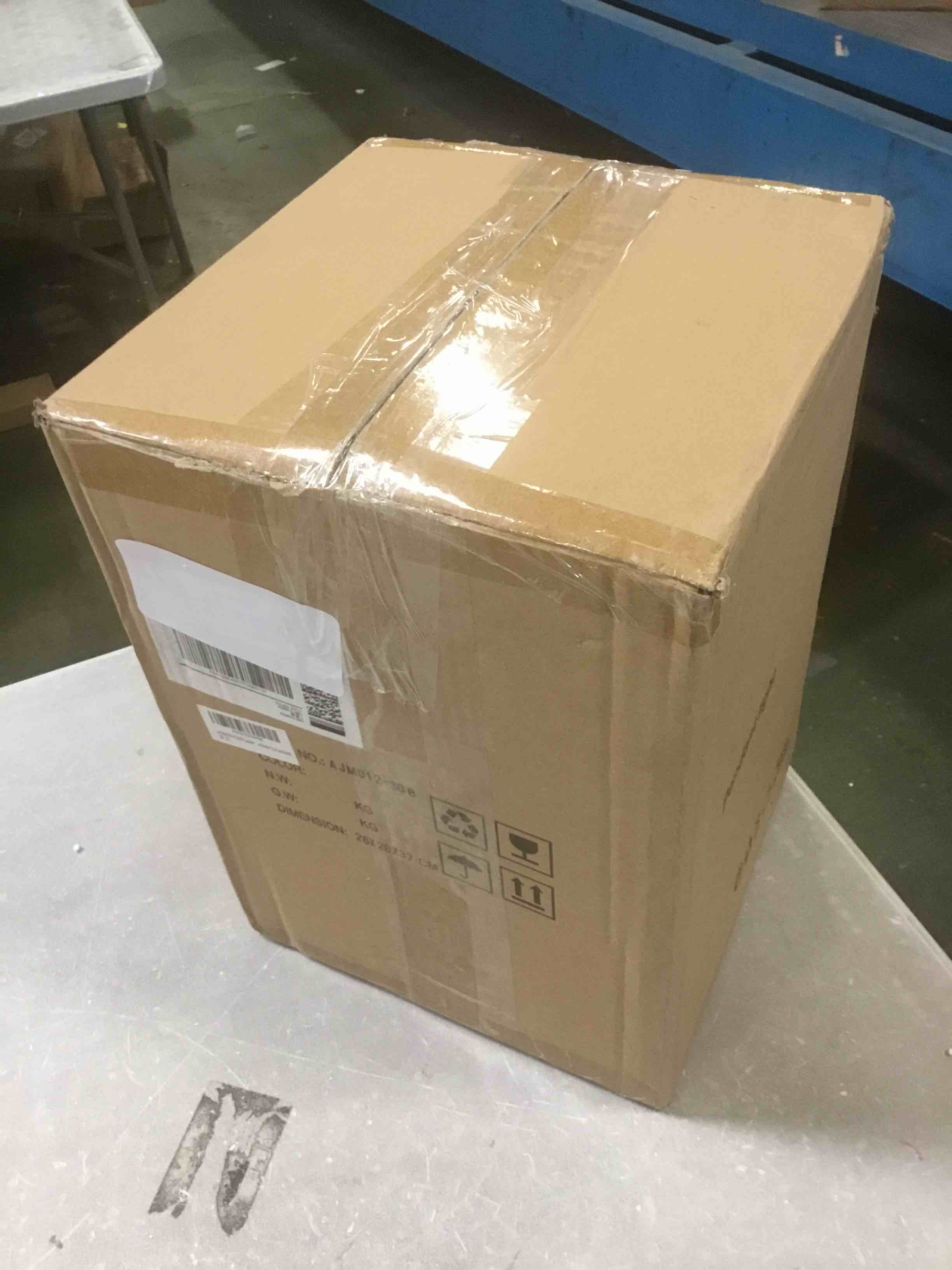 https://s3.amazonaws.com/lotting-images-prod/bidfta/PPE2151595_1742844381811.jpeg