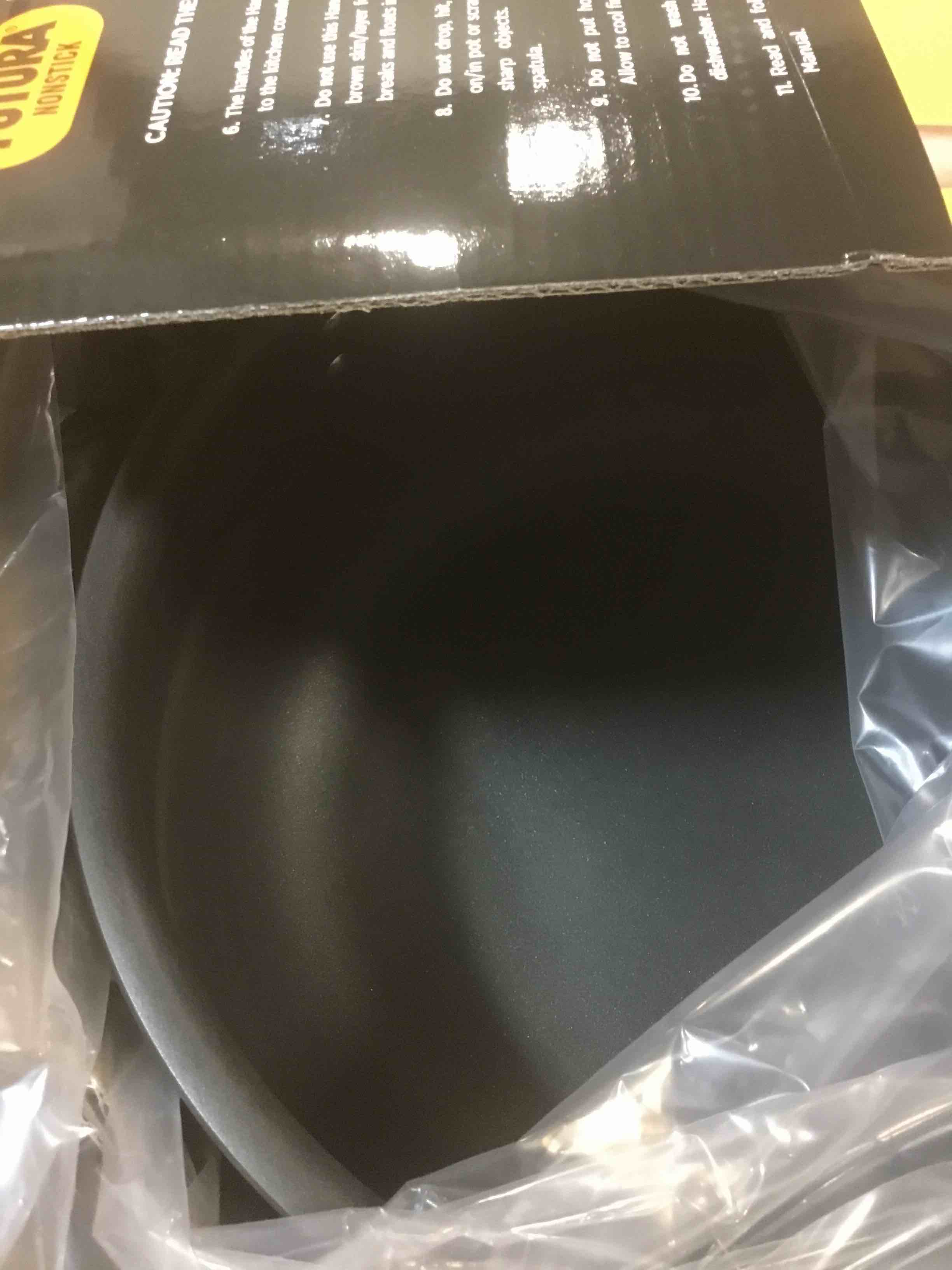https://s3.amazonaws.com/lotting-images-prod/bidfta/PPE2151830_1742993503272.jpeg