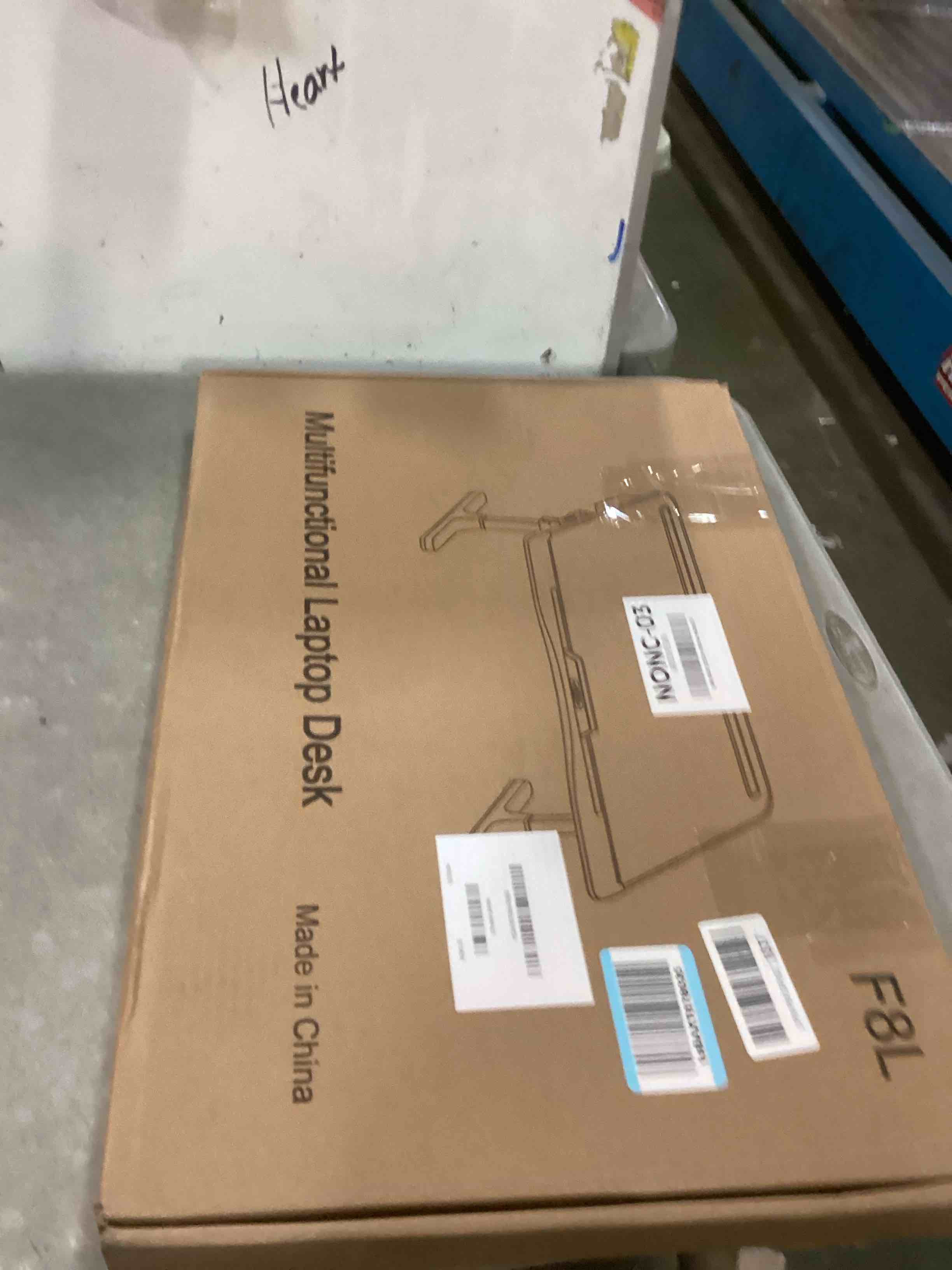 https://s3.amazonaws.com/lotting-images-prod/bidfta/PPE2158496_1738341968267.jpeg
