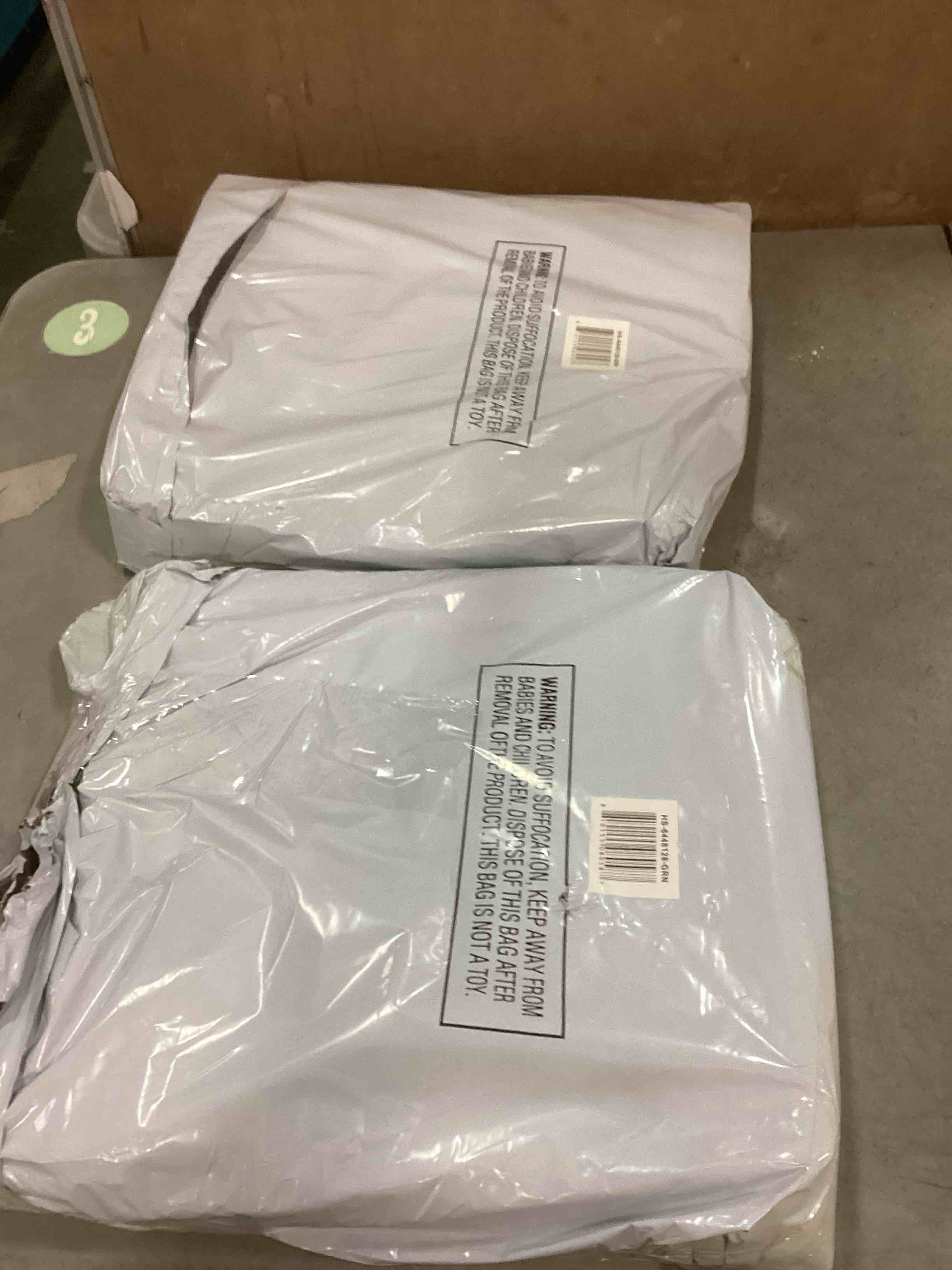 https://s3.amazonaws.com/lotting-images-prod/bidfta/PPE2158874_1738614003138.jpeg