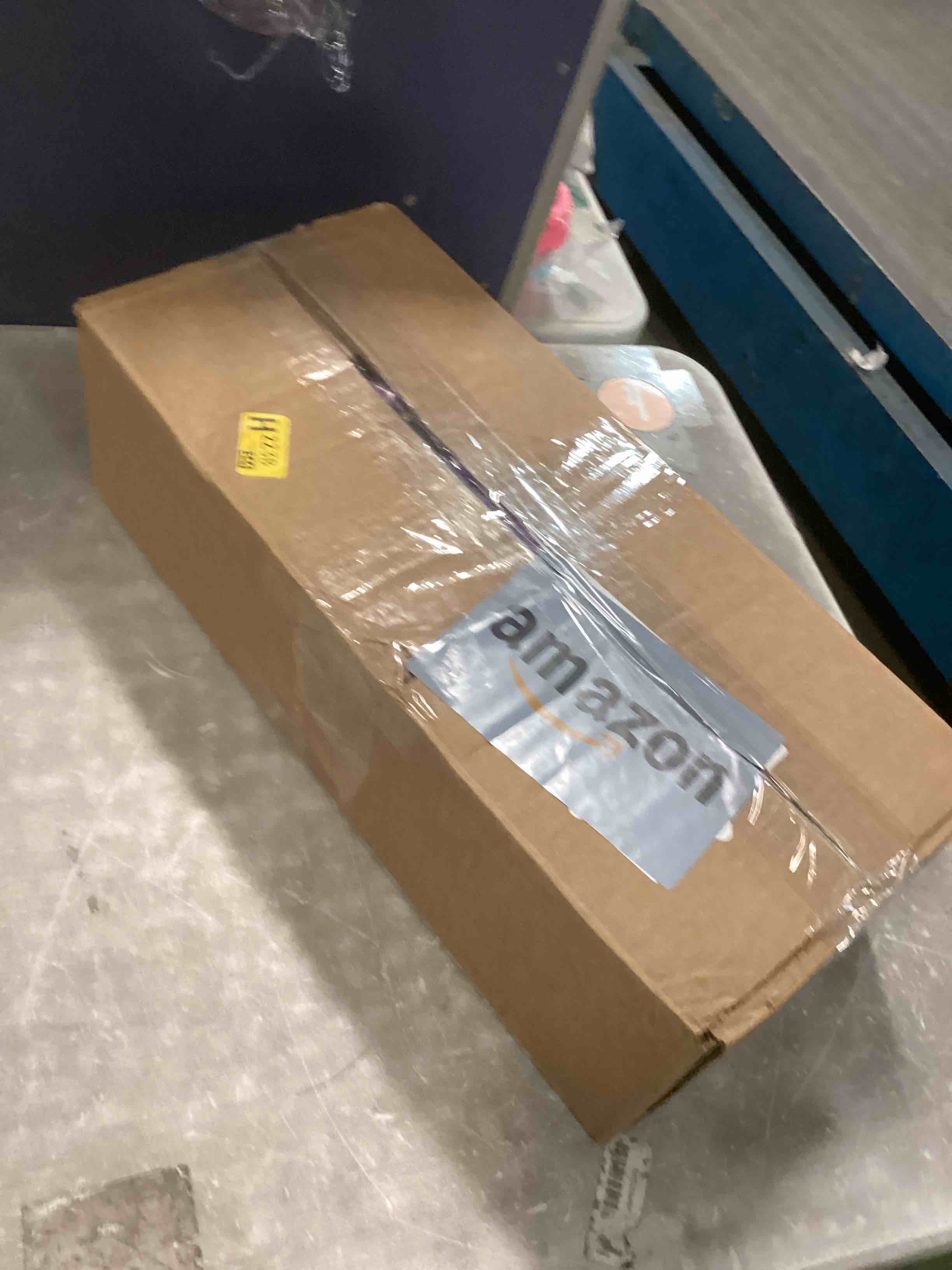 https://s3.amazonaws.com/lotting-images-prod/bidfta/PPE2158961_1738679490504.jpeg