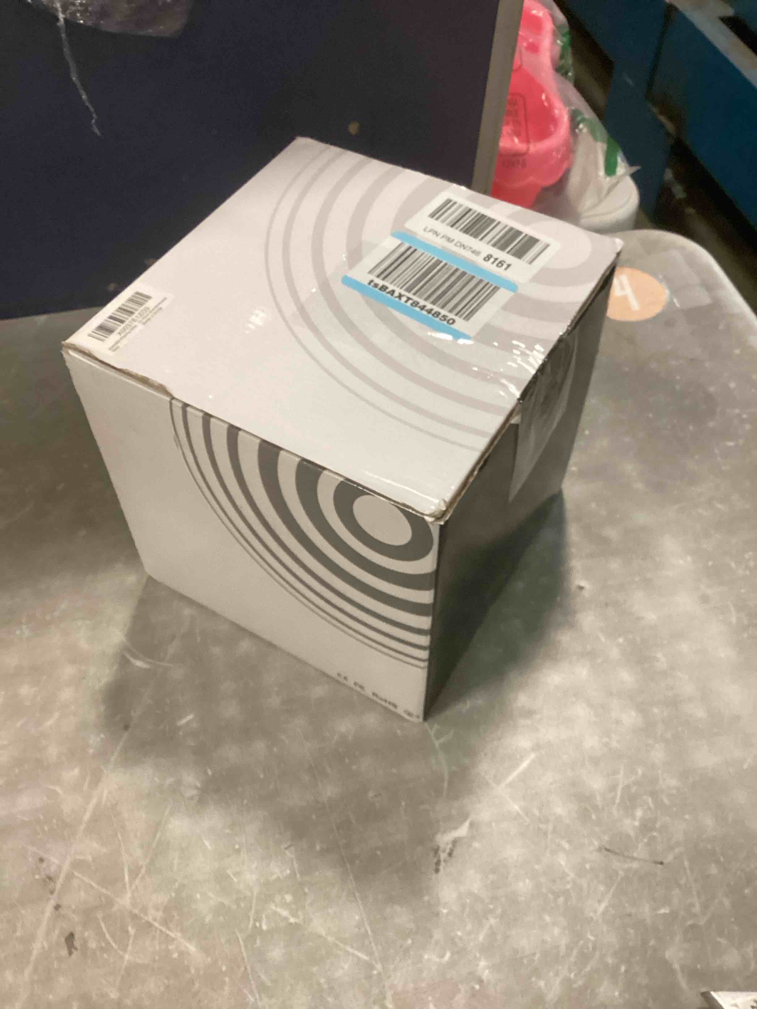 https://s3.amazonaws.com/lotting-images-prod/bidfta/PPE2159039_1738686794008.jpeg