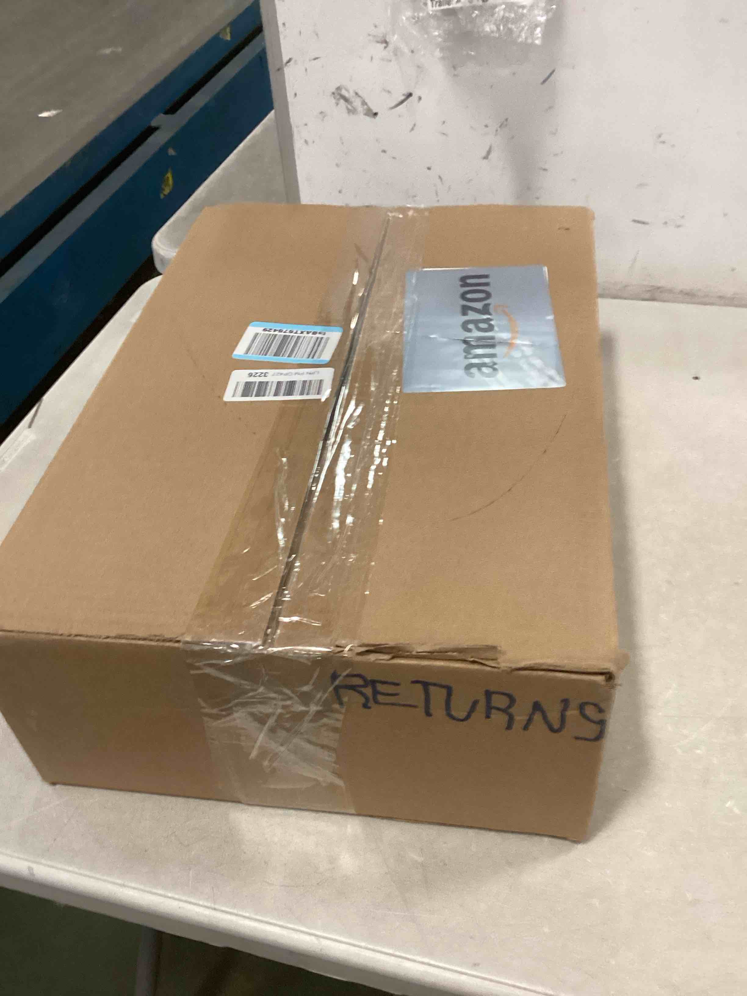 https://s3.amazonaws.com/lotting-images-prod/bidfta/PPE2159342_1738777012666.jpeg