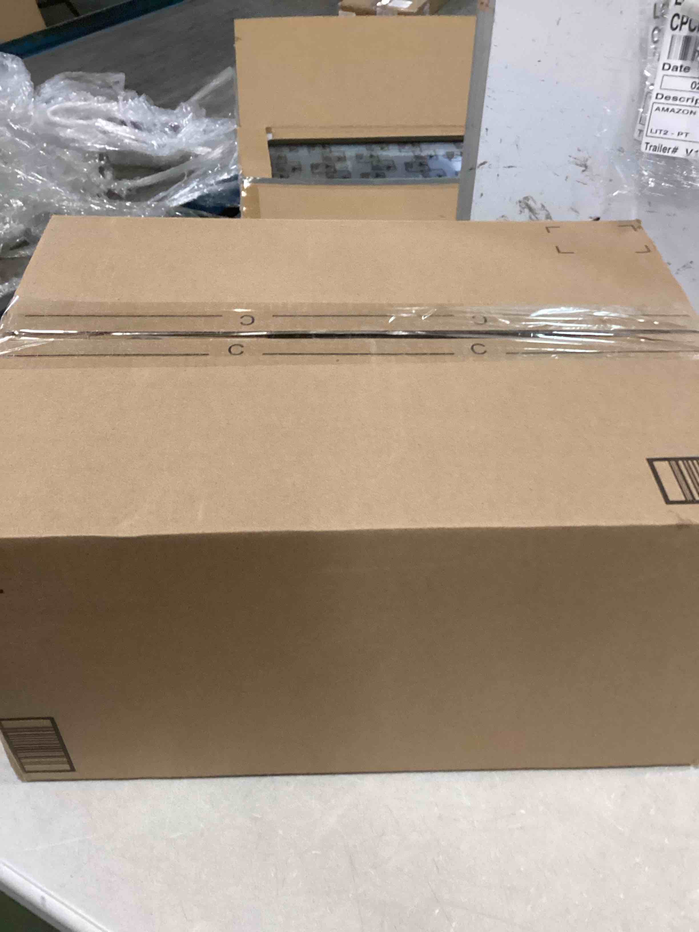 https://s3.amazonaws.com/lotting-images-prod/bidfta/PPE2159384_1738782096216.jpeg