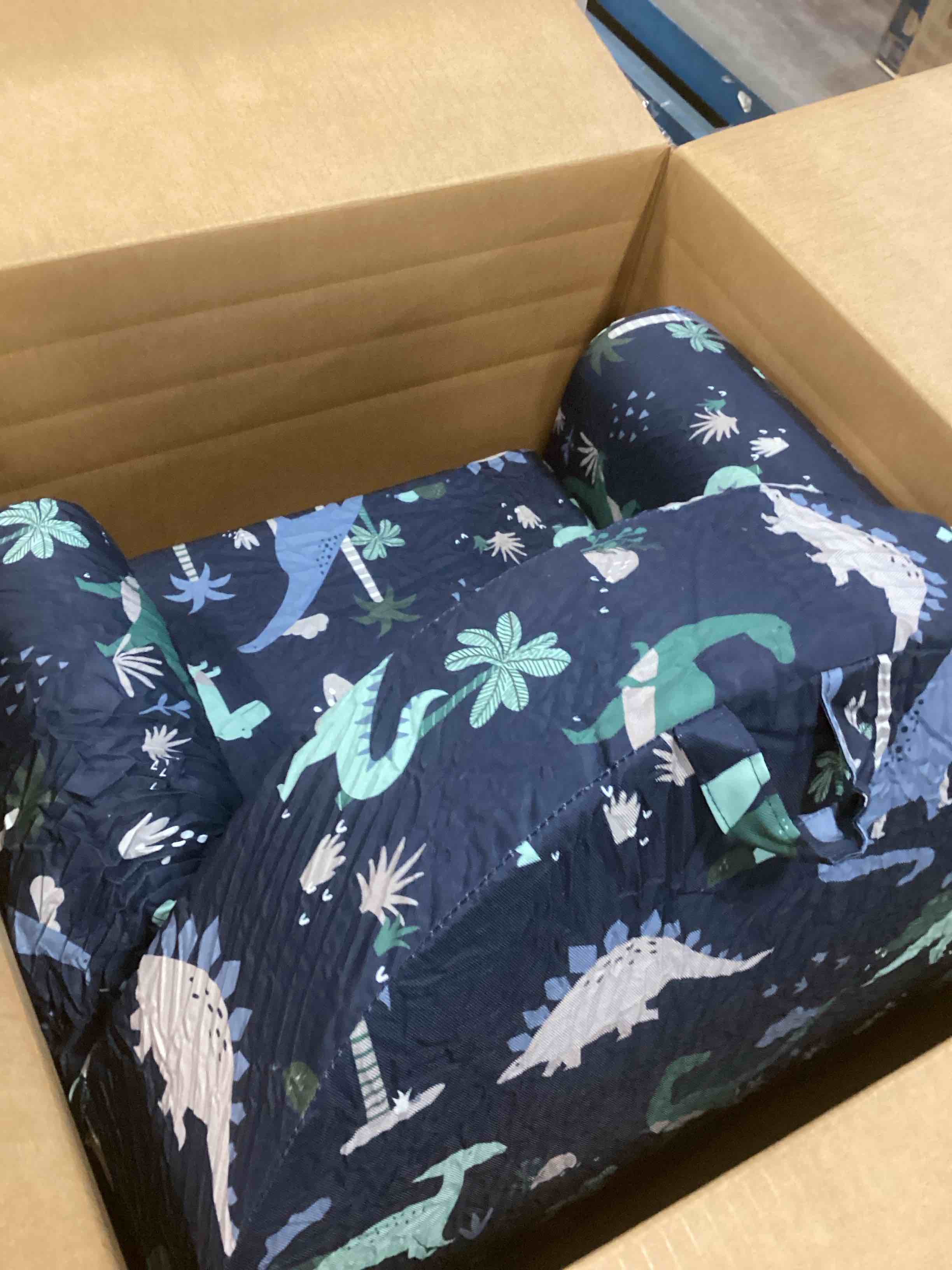 https://s3.amazonaws.com/lotting-images-prod/bidfta/PPE2159542_1738856825624.jpeg