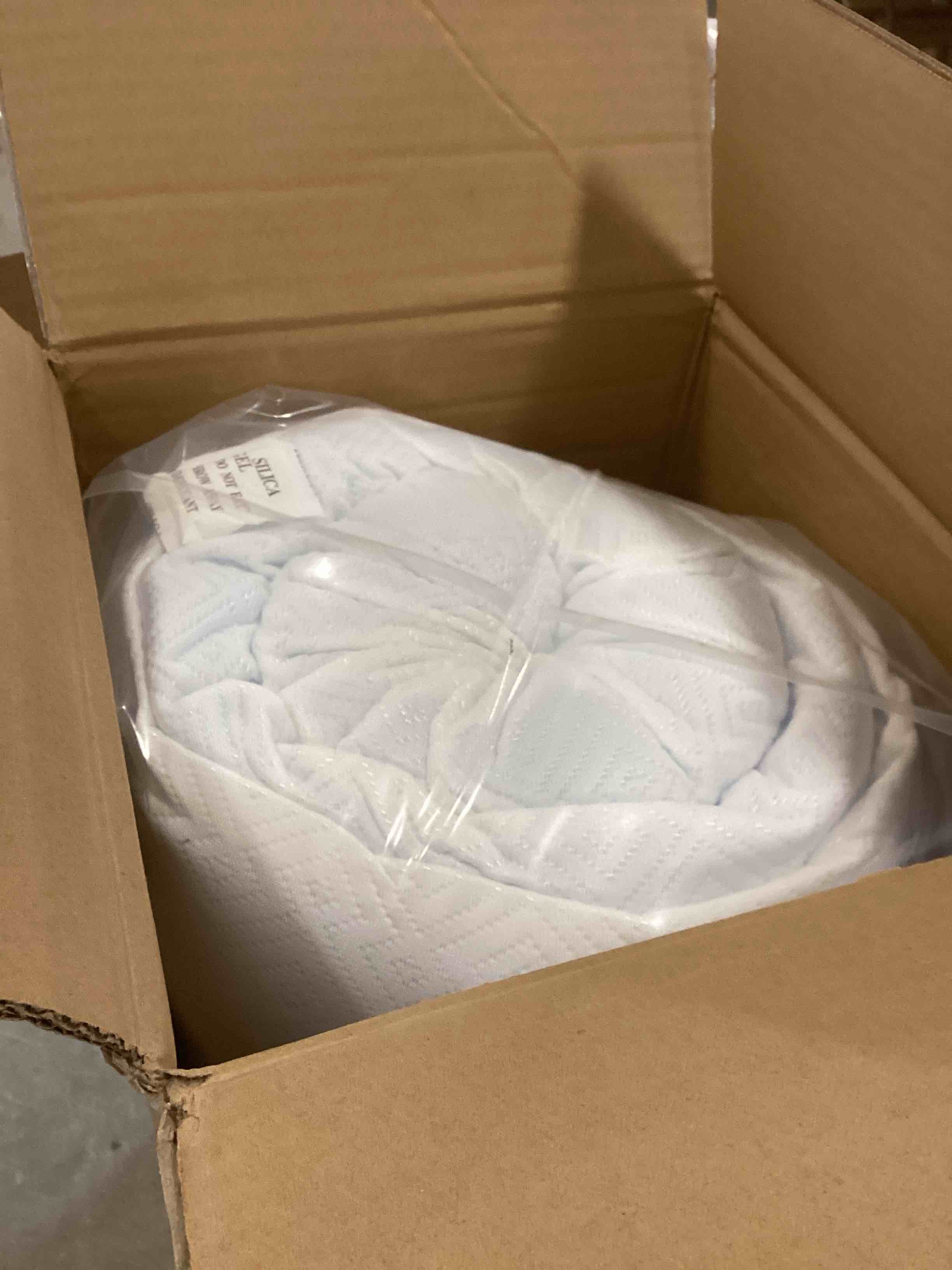 https://s3.amazonaws.com/lotting-images-prod/bidfta/PPE2159598_1738862253626.jpeg