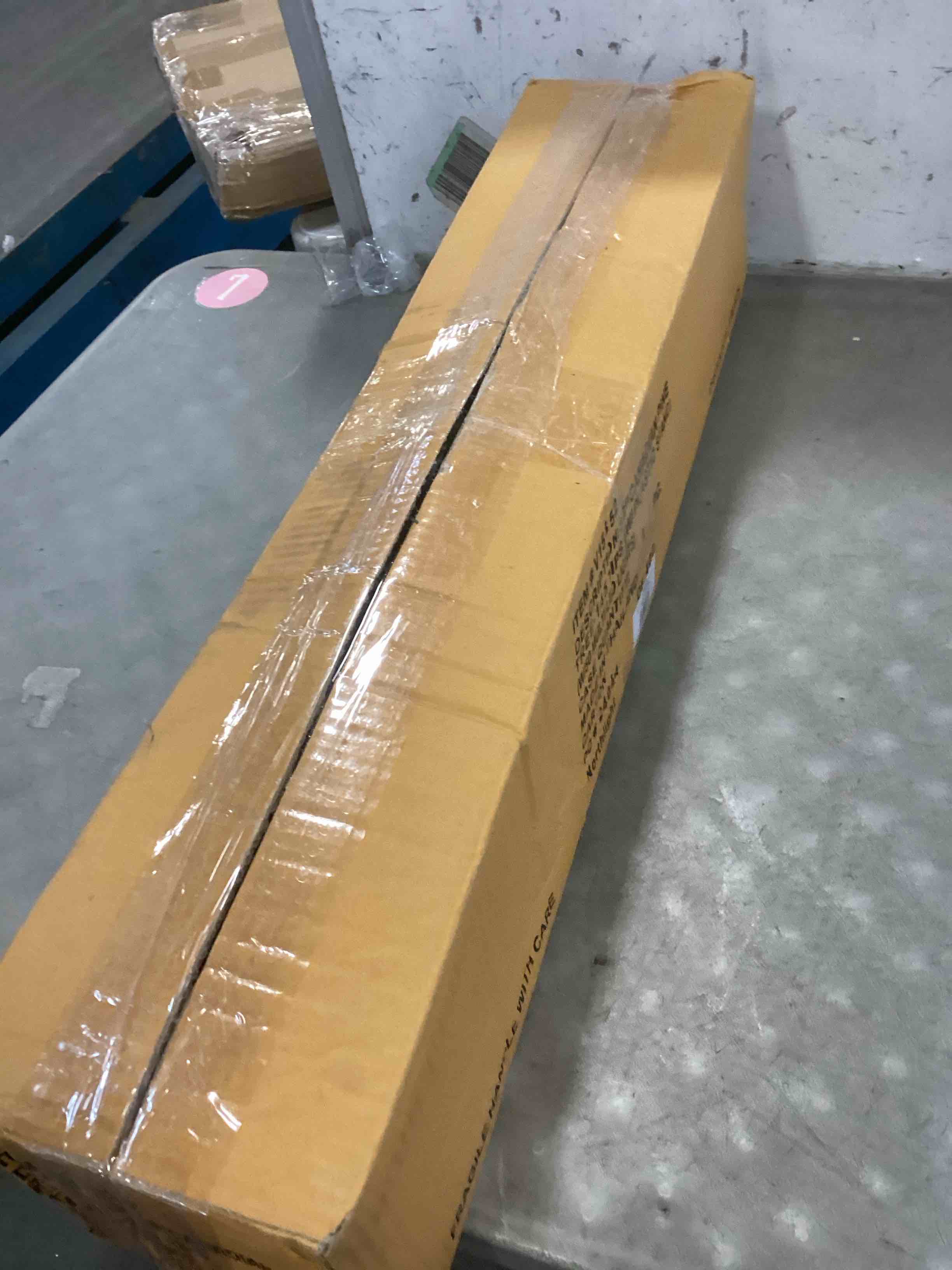 https://s3.amazonaws.com/lotting-images-prod/bidfta/PPE2159830_1738959816894.jpeg