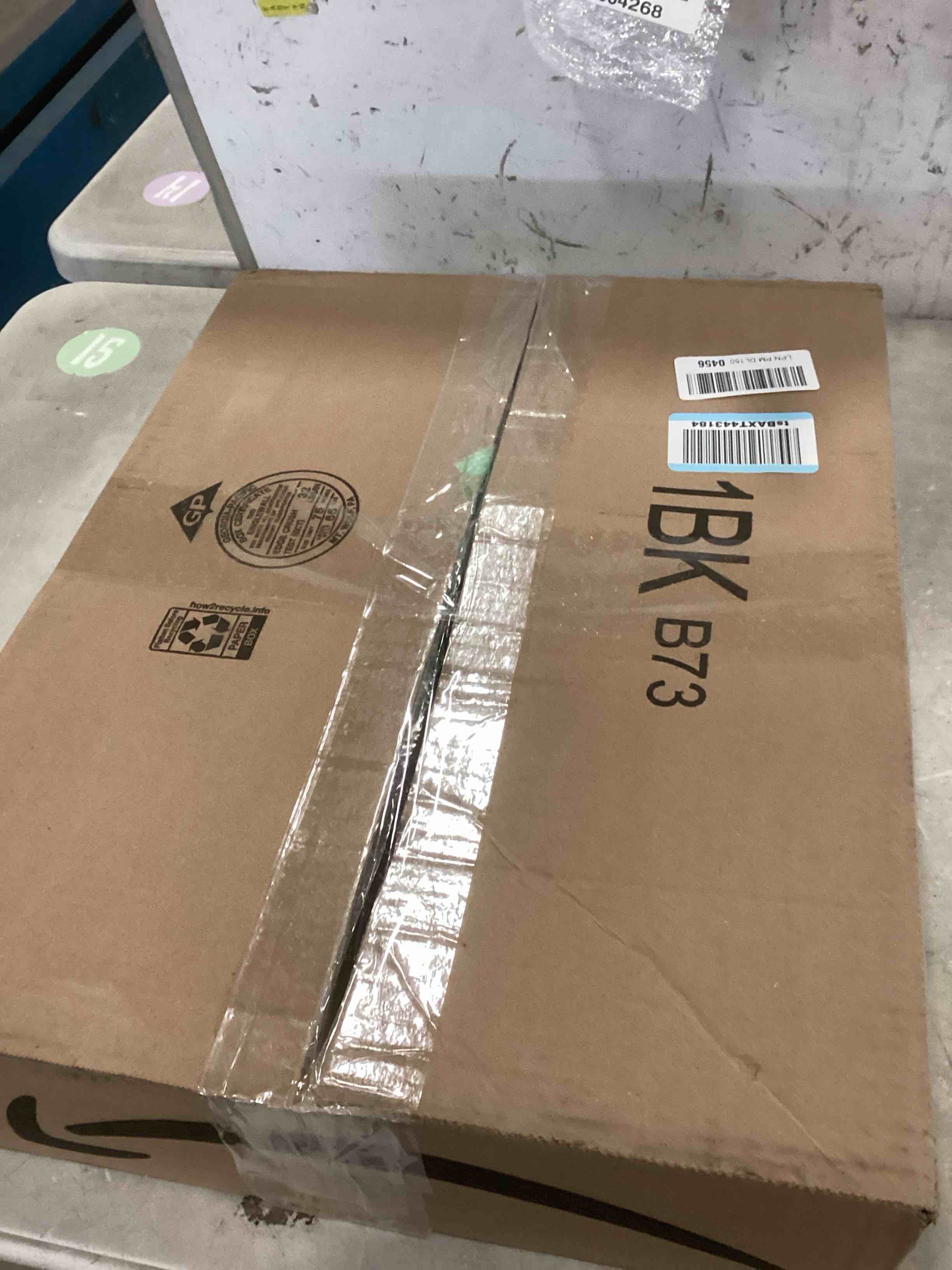 https://s3.amazonaws.com/lotting-images-prod/bidfta/PPE2159998_1739898390131.jpeg