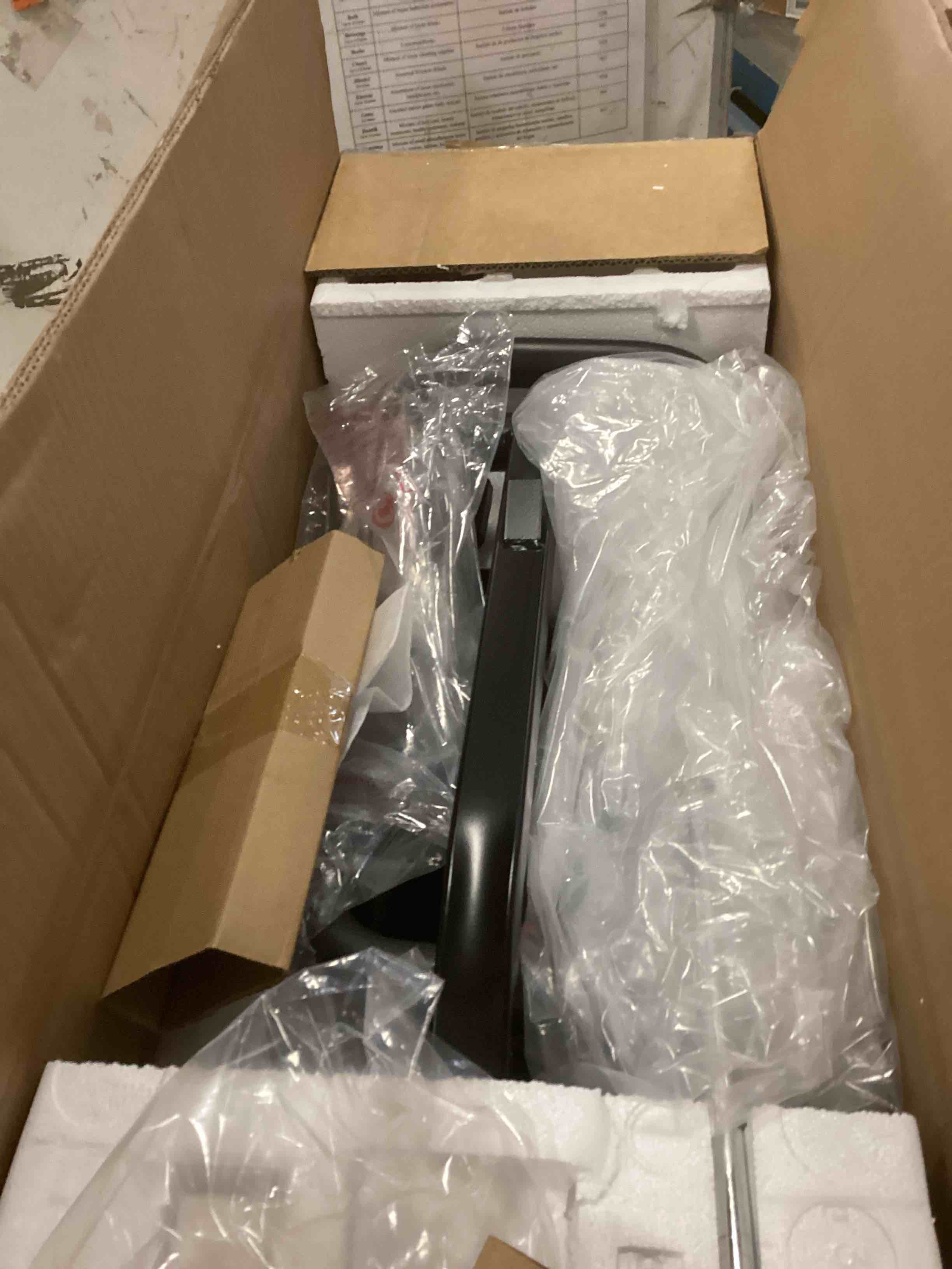 https://s3.amazonaws.com/lotting-images-prod/bidfta/PPE2160282_1739976991555.jpeg
