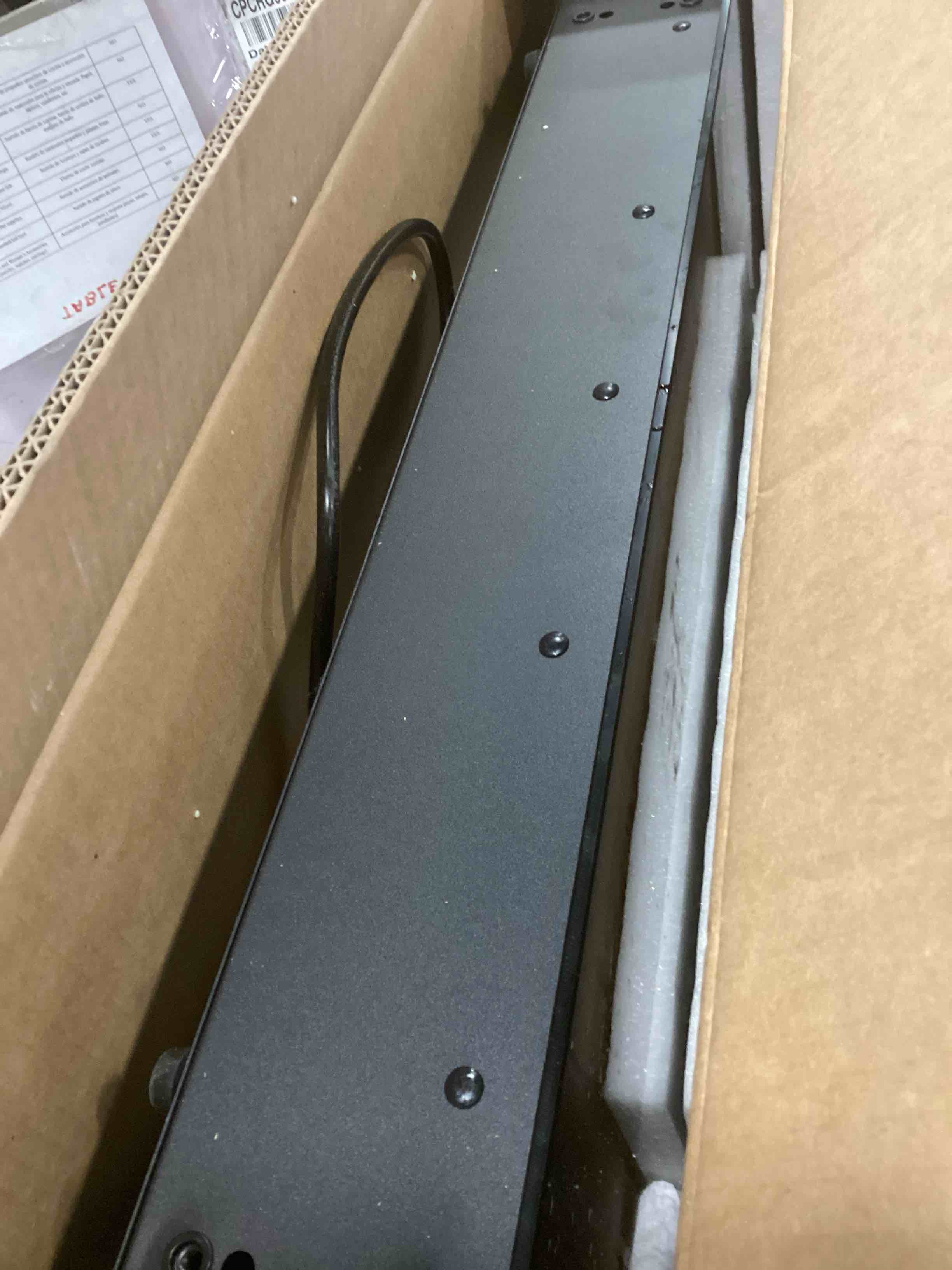 https://s3.amazonaws.com/lotting-images-prod/bidfta/PPE2160610_1740083061240.jpeg