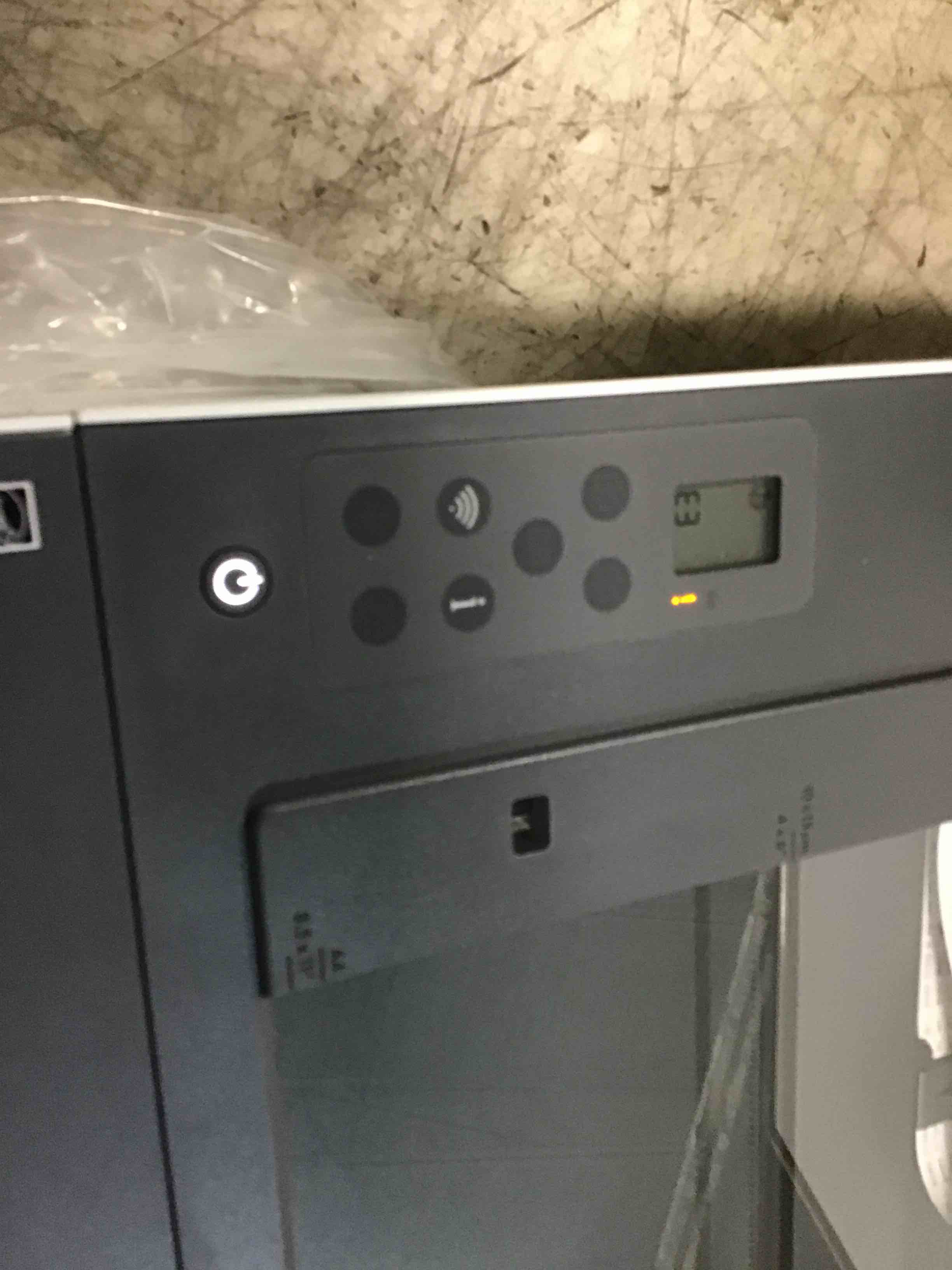 https://s3.amazonaws.com/lotting-images-prod/bidfta/PPE2160776_1740171570272.jpeg