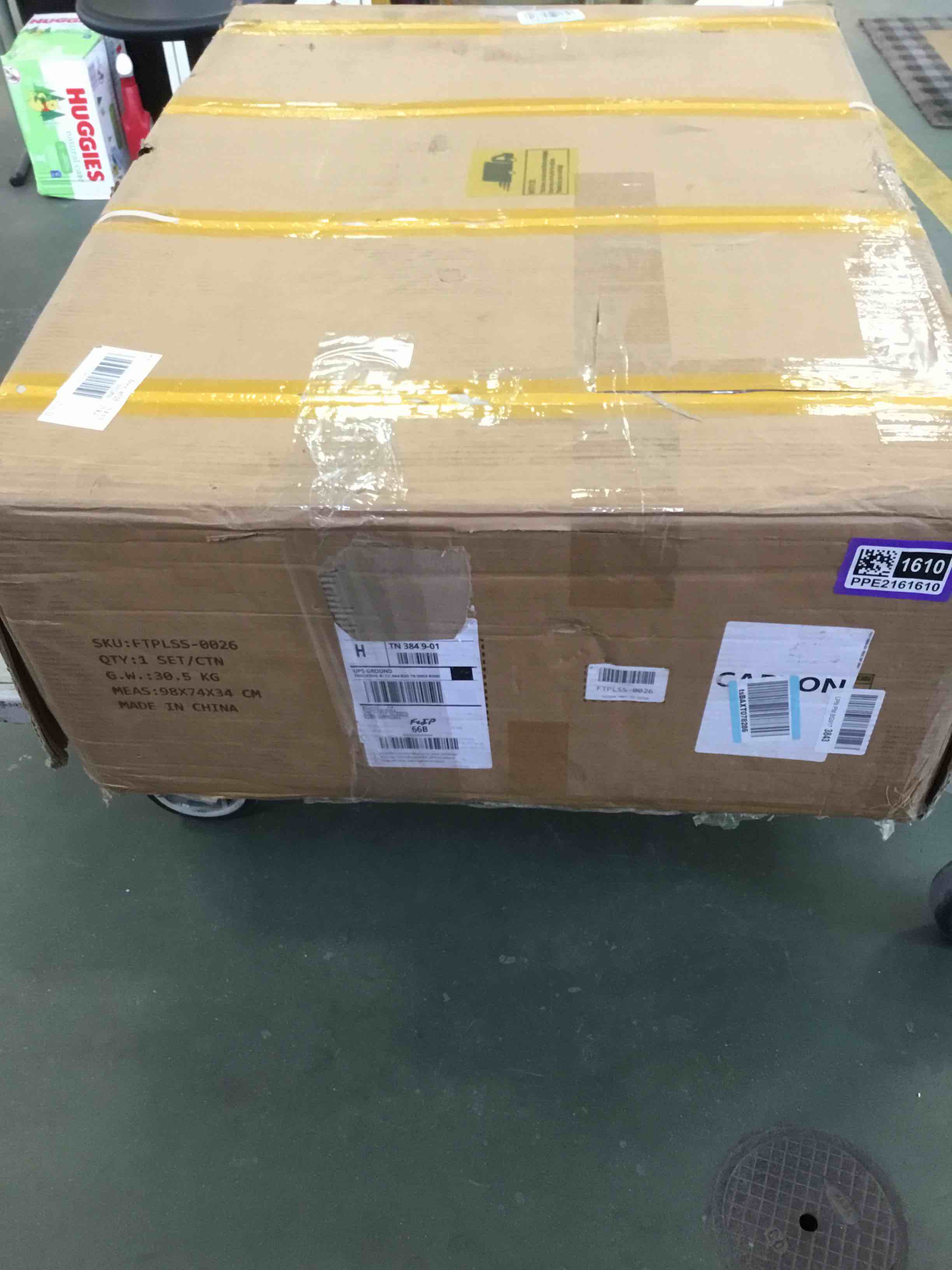 https://s3.amazonaws.com/lotting-images-prod/bidfta/PPE2161610_1755899753561.jpeg