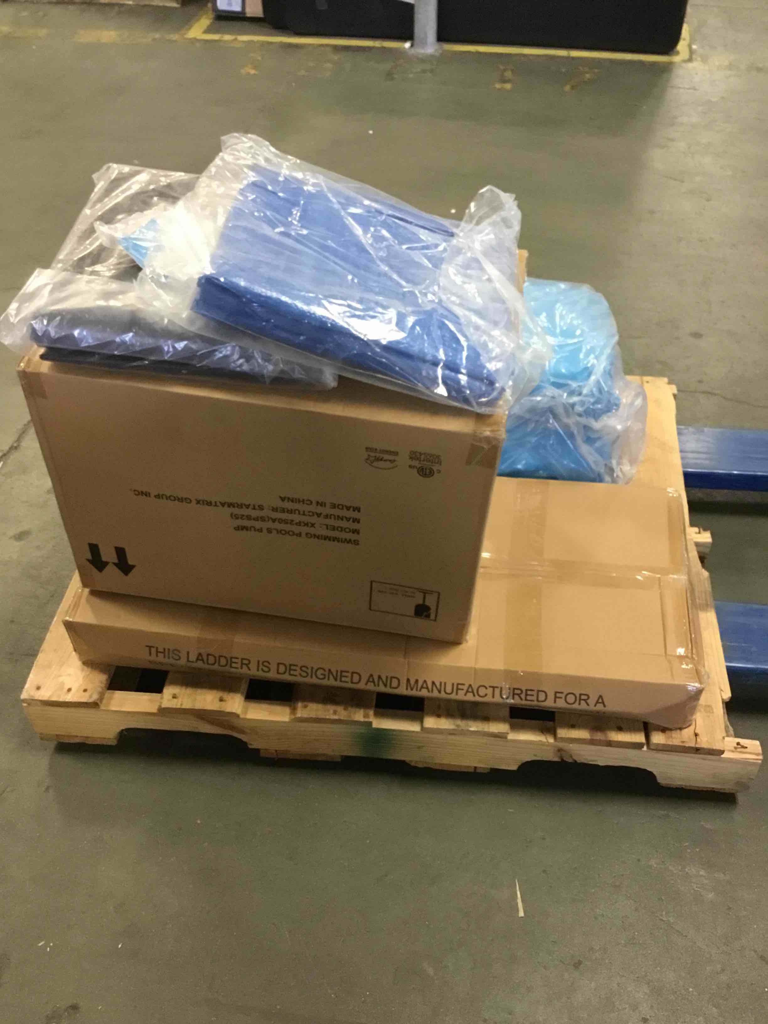 https://s3.amazonaws.com/lotting-images-prod/bidfta/PPE2161629_1756474100157.jpeg