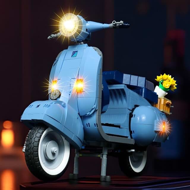 LEGO - Vespa 125 10298 Building Kit (1,106 Pieces)