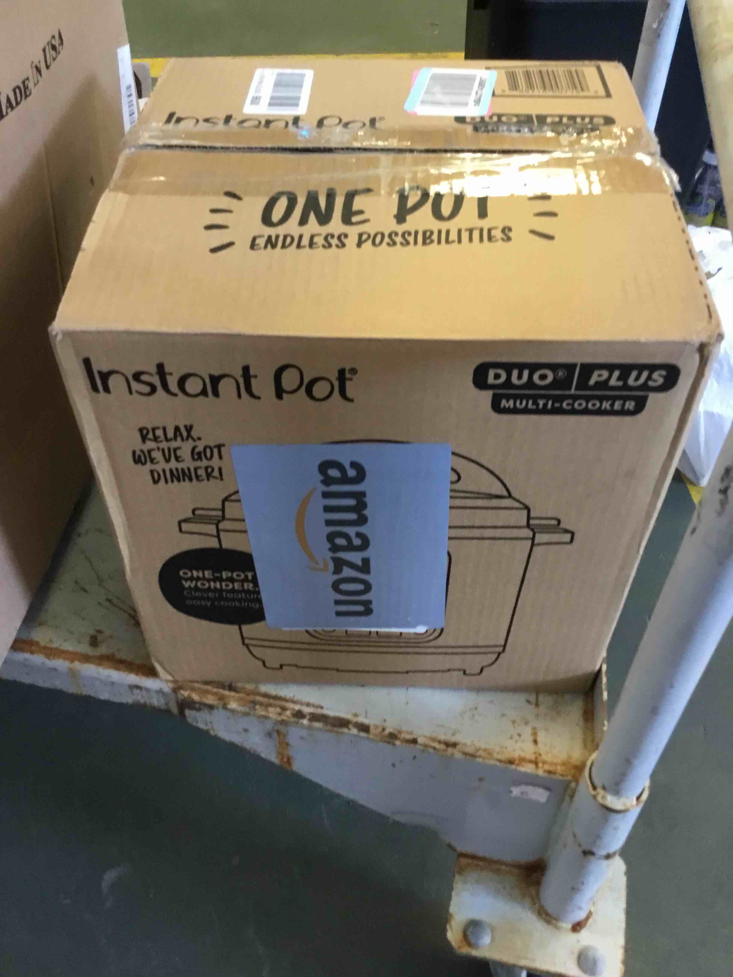 https://s3.amazonaws.com/lotting-images-prod/bidfta/PPE2162097_1759938849037.jpeg