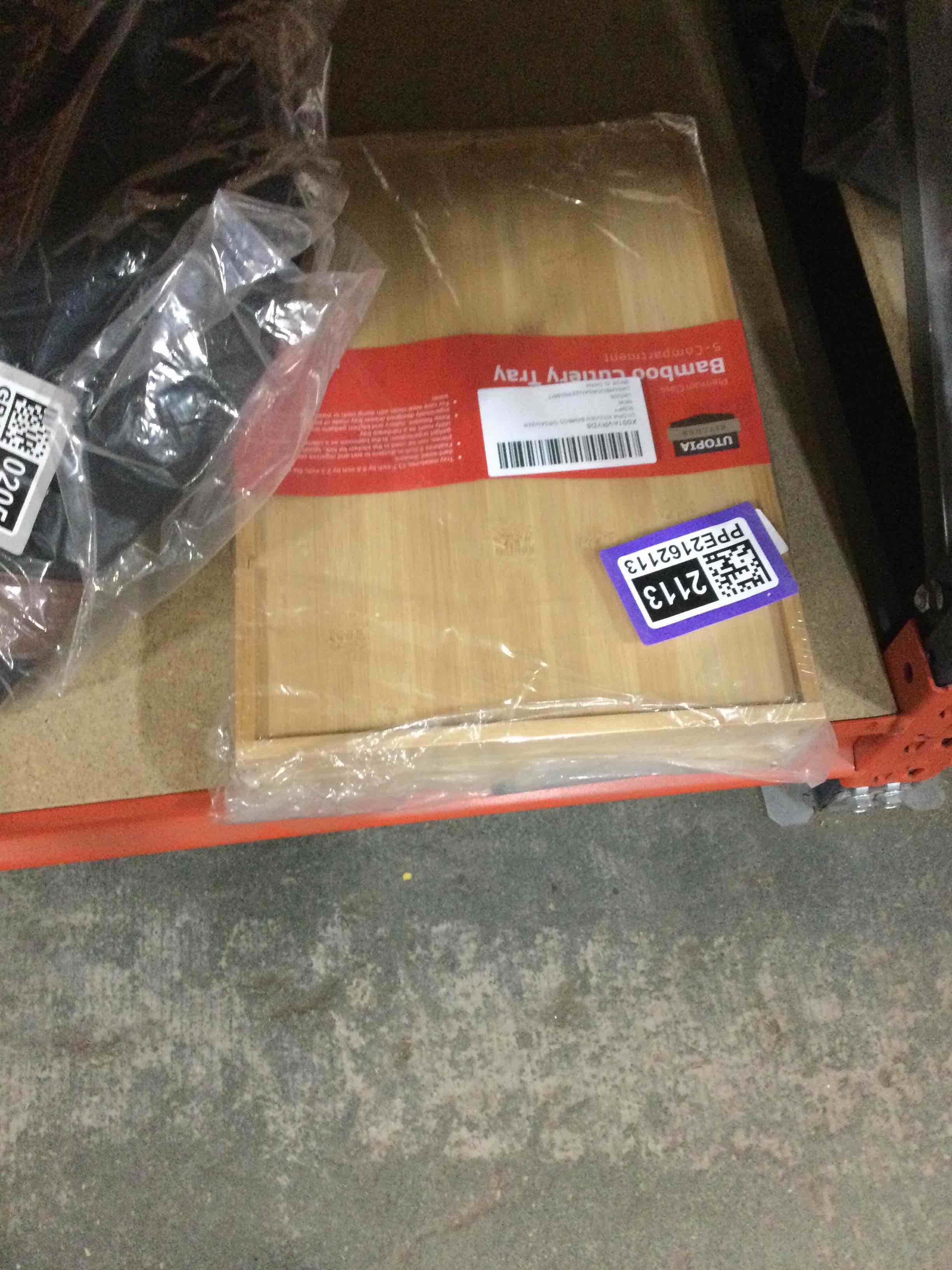 https://s3.amazonaws.com/lotting-images-prod/bidfta/PPE2162113_1759501525893.jpeg