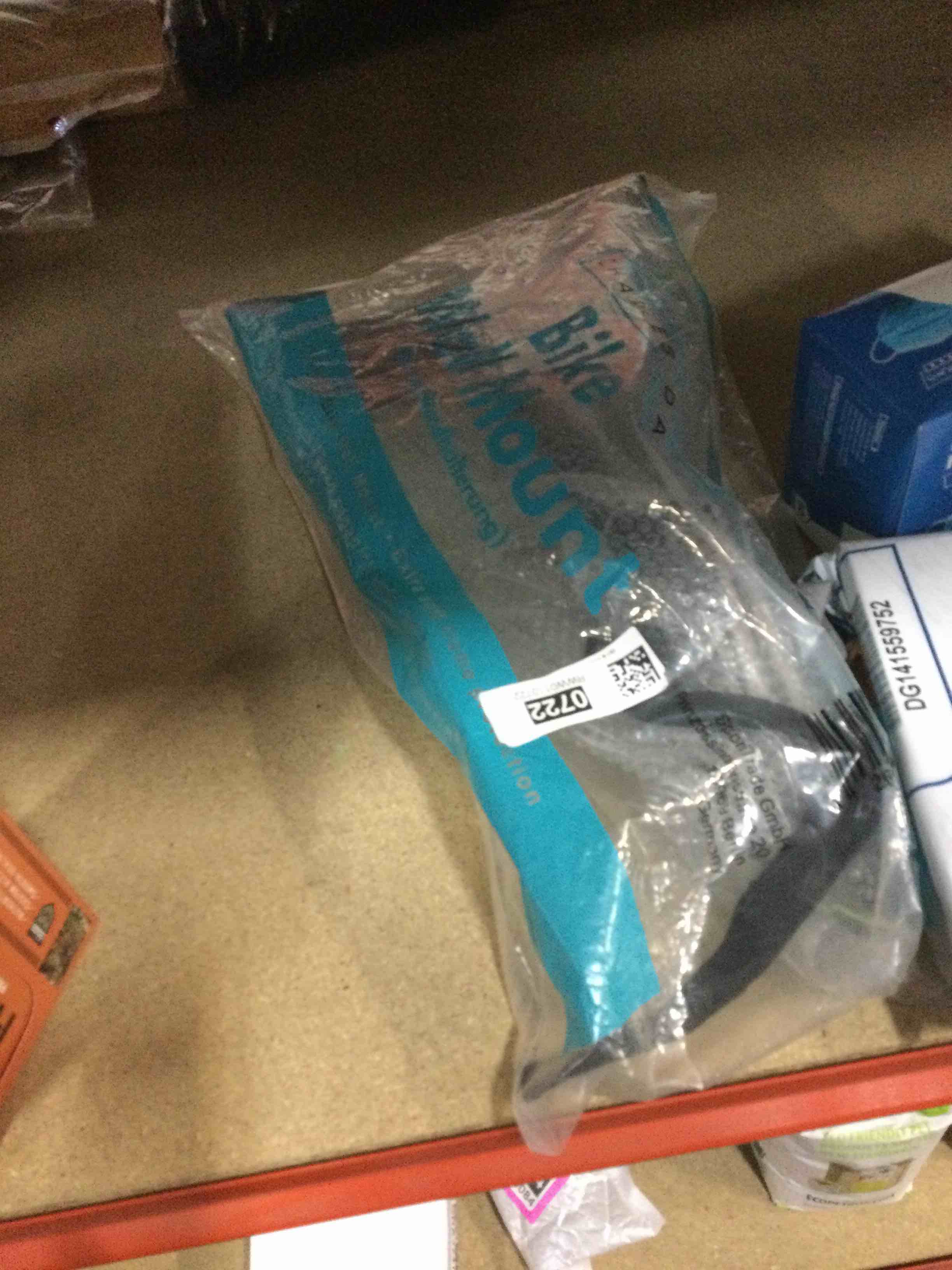 https://s3.amazonaws.com/lotting-images-prod/bidfta/PPE2162129_1759499039376.jpeg