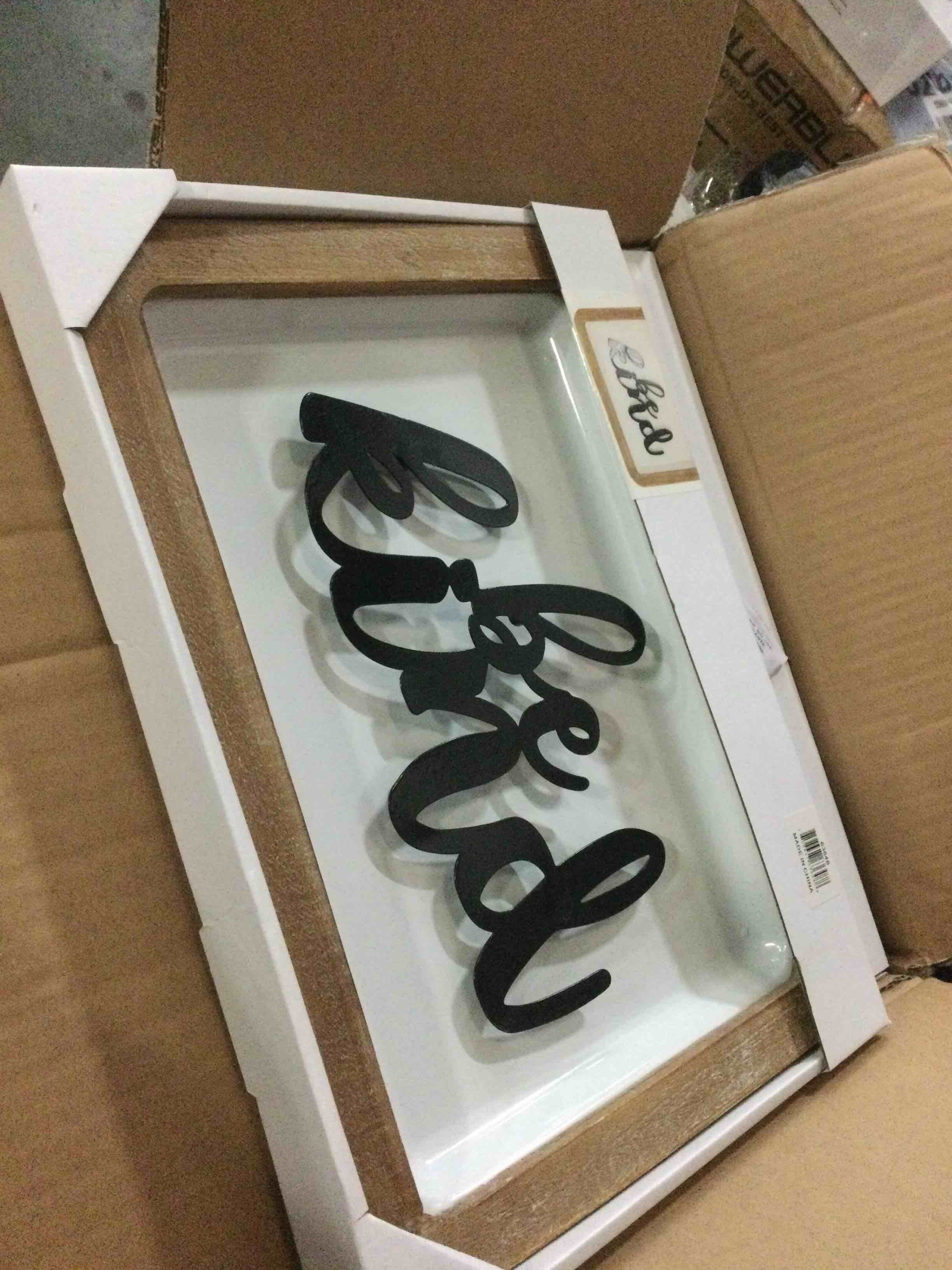 https://s3.amazonaws.com/lotting-images-prod/bidfta/PPE2162223_1760707676265.jpeg