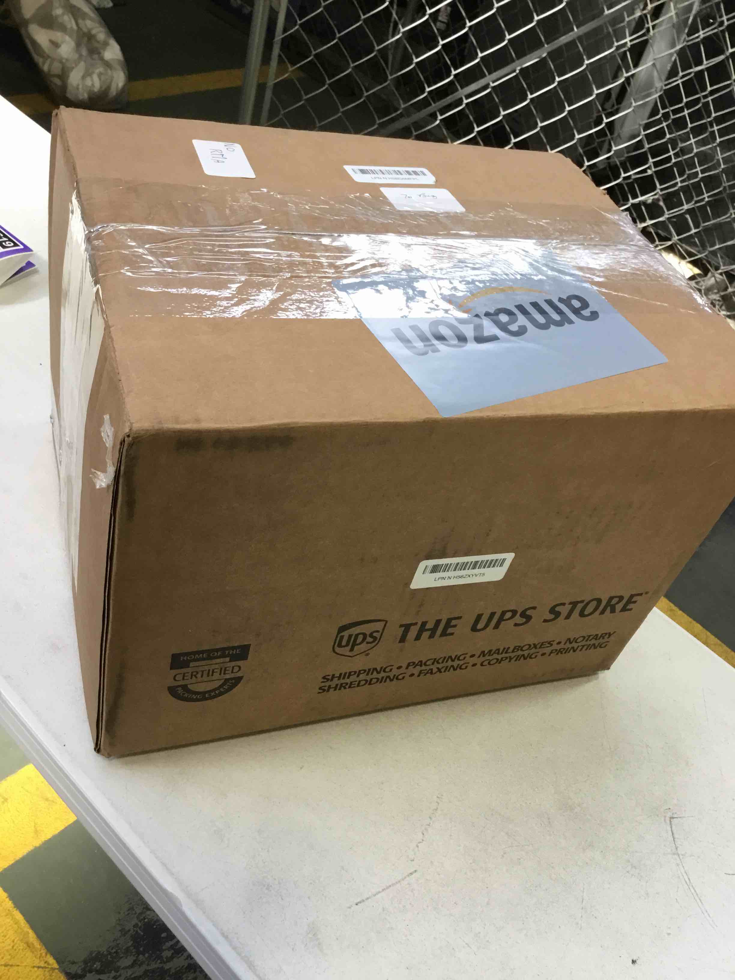 https://s3.amazonaws.com/lotting-images-prod/bidfta/PPE2162620_1760807998316.jpeg