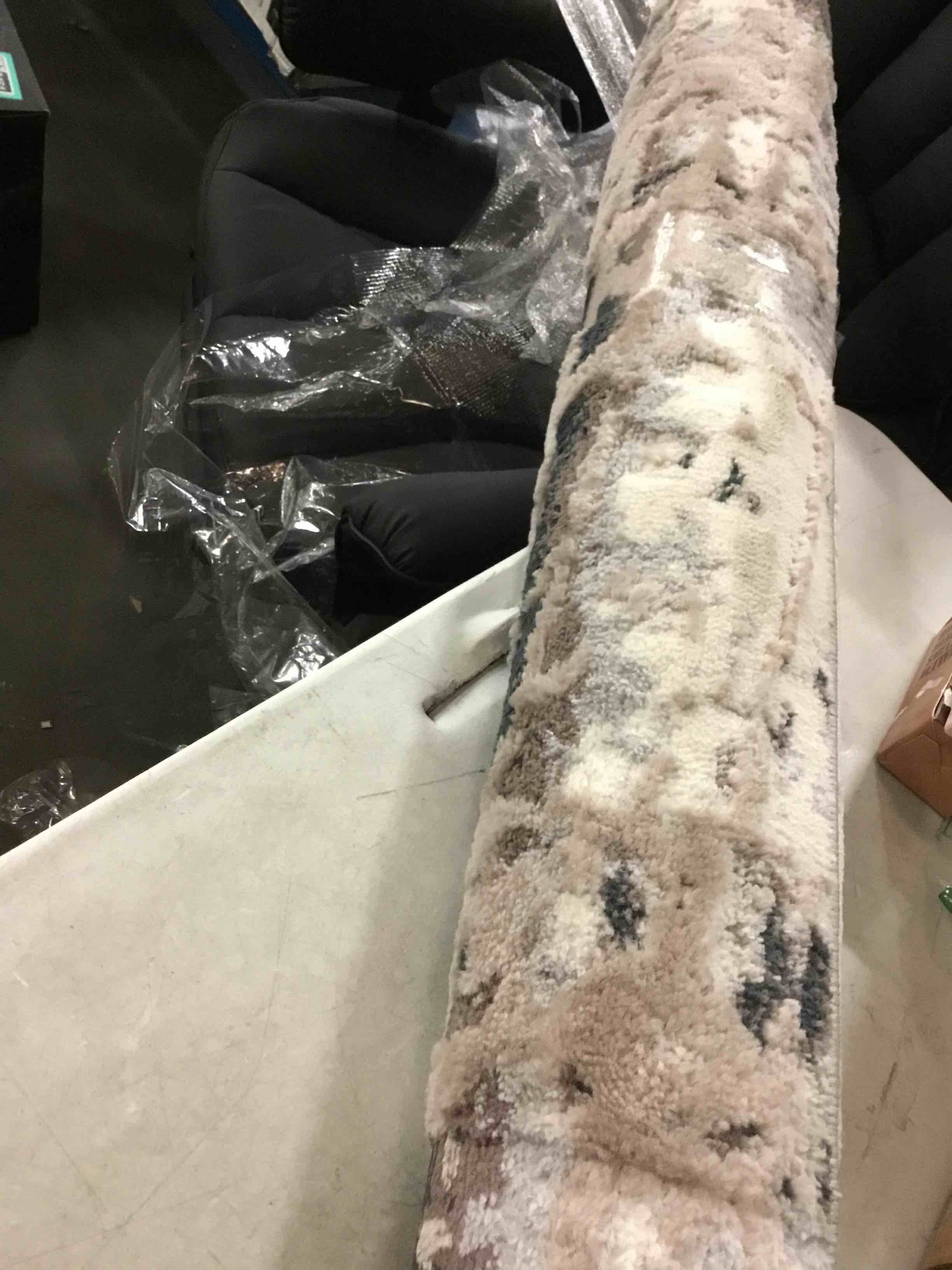 Arya Collection Gabardin Rug 5’ x 7’ beige/ekru