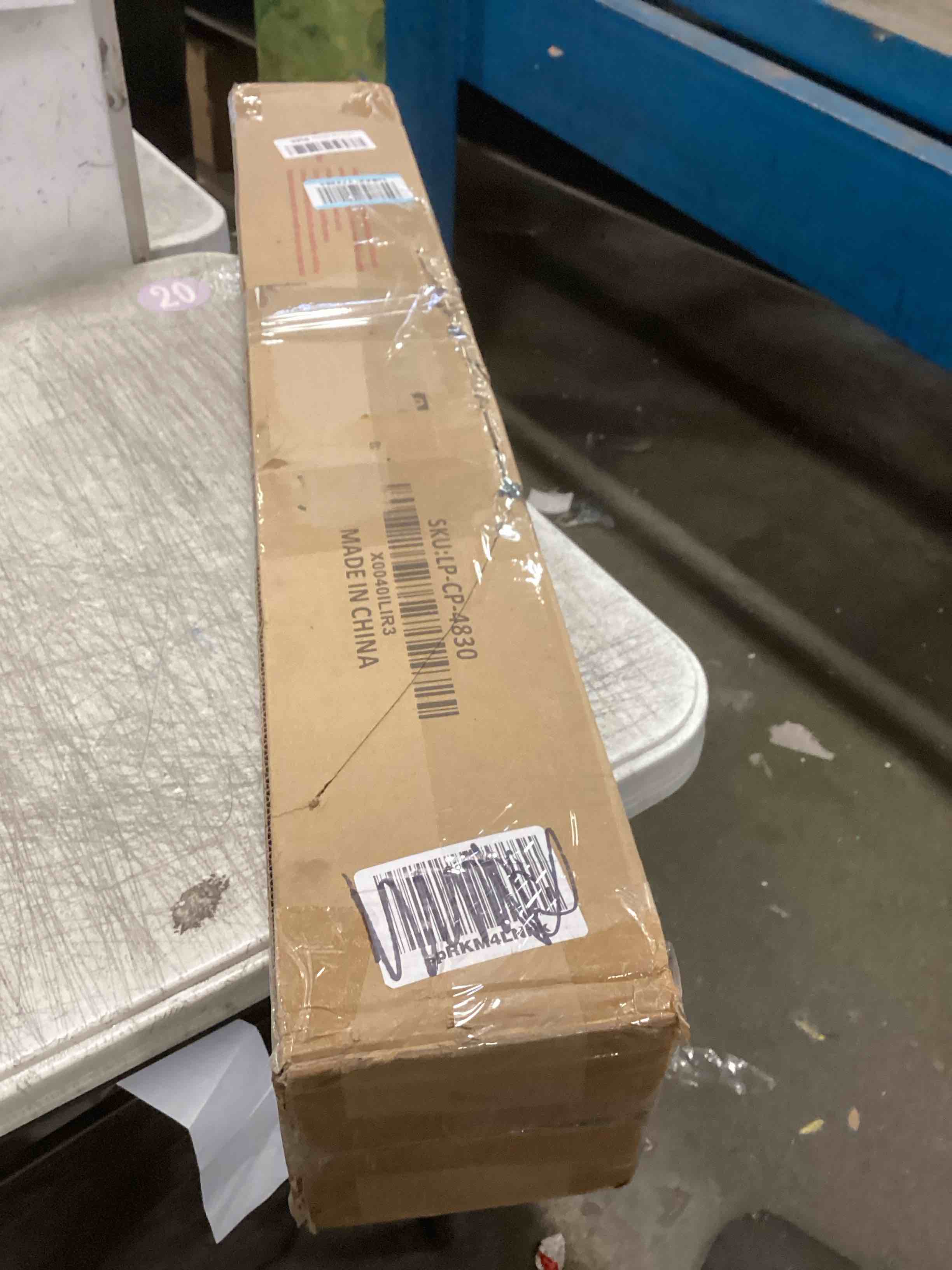 https://s3.amazonaws.com/lotting-images-prod/bidfta/PPE2164973_1738943789740.jpeg