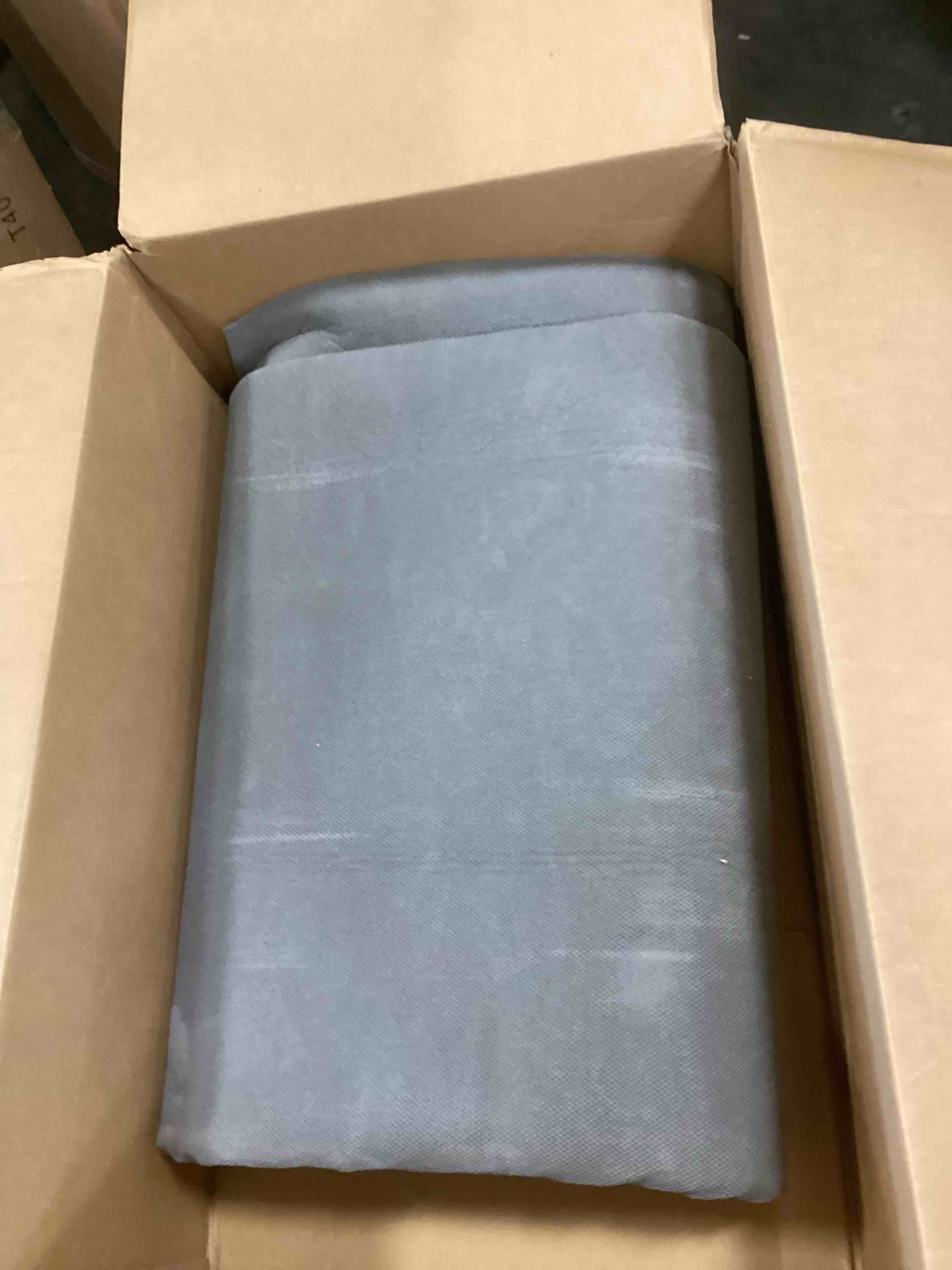 https://s3.amazonaws.com/lotting-images-prod/bidfta/PPE2164990_1738946550706.jpeg