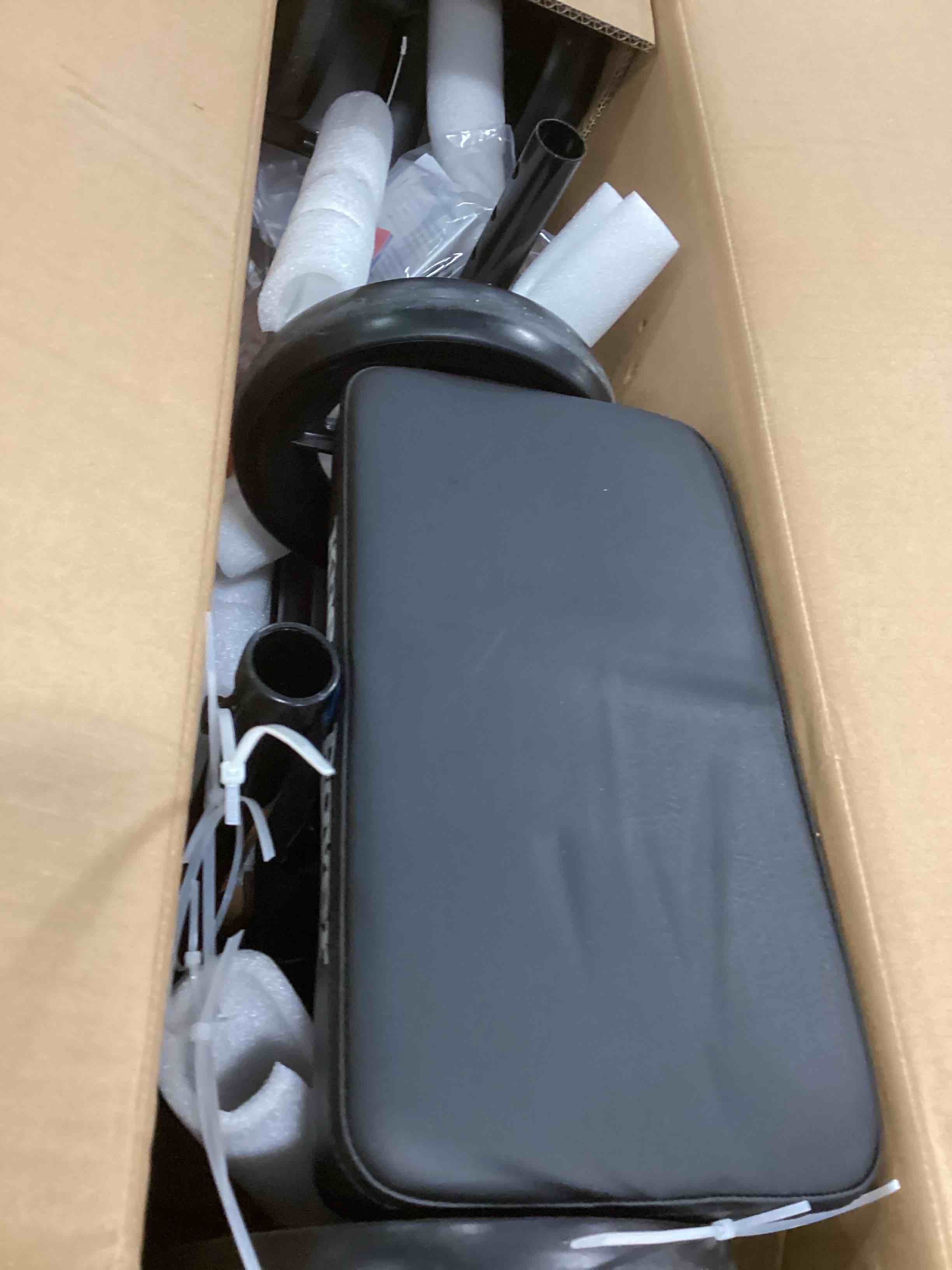 https://s3.amazonaws.com/lotting-images-prod/bidfta/PPE2165046_1738932240537.jpeg