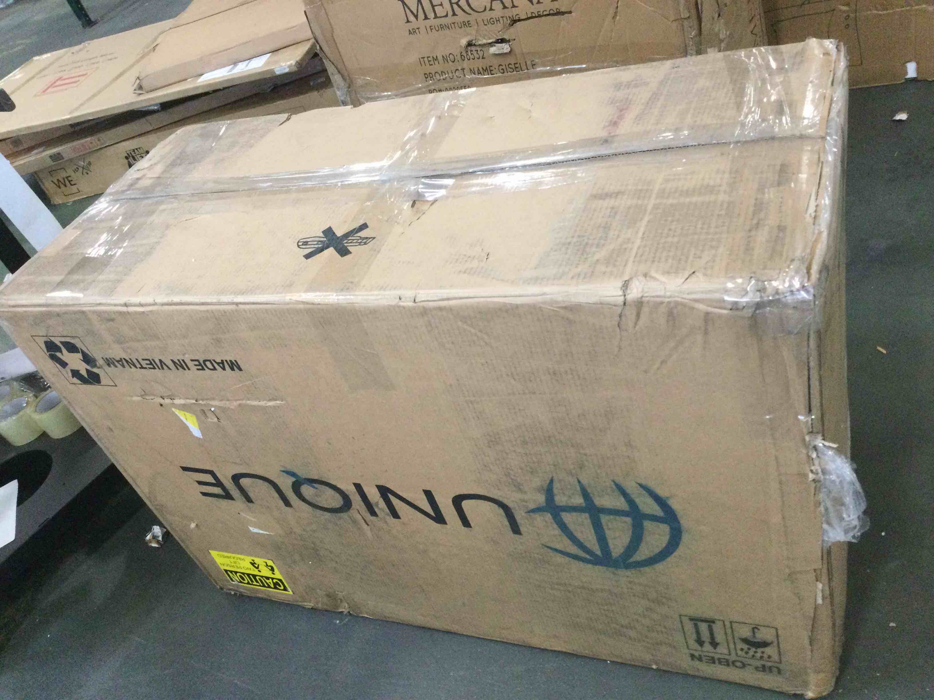 https://s3.amazonaws.com/lotting-images-prod/bidfta/PPE2165762_1739892379254.jpeg