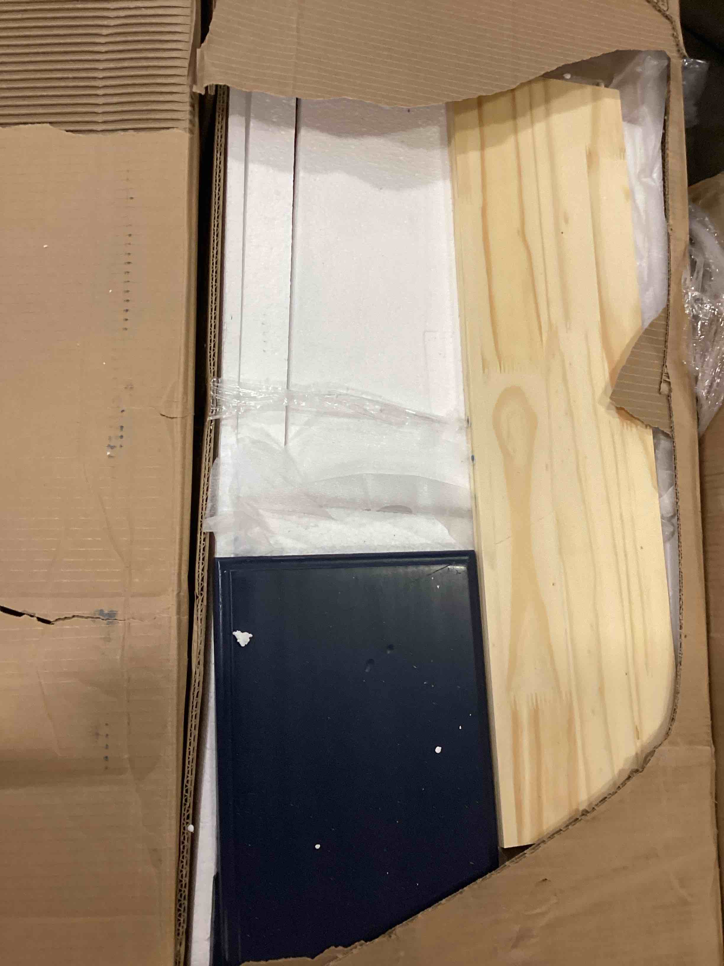 https://s3.amazonaws.com/lotting-images-prod/bidfta/PPE2165811_1739974524518.jpeg