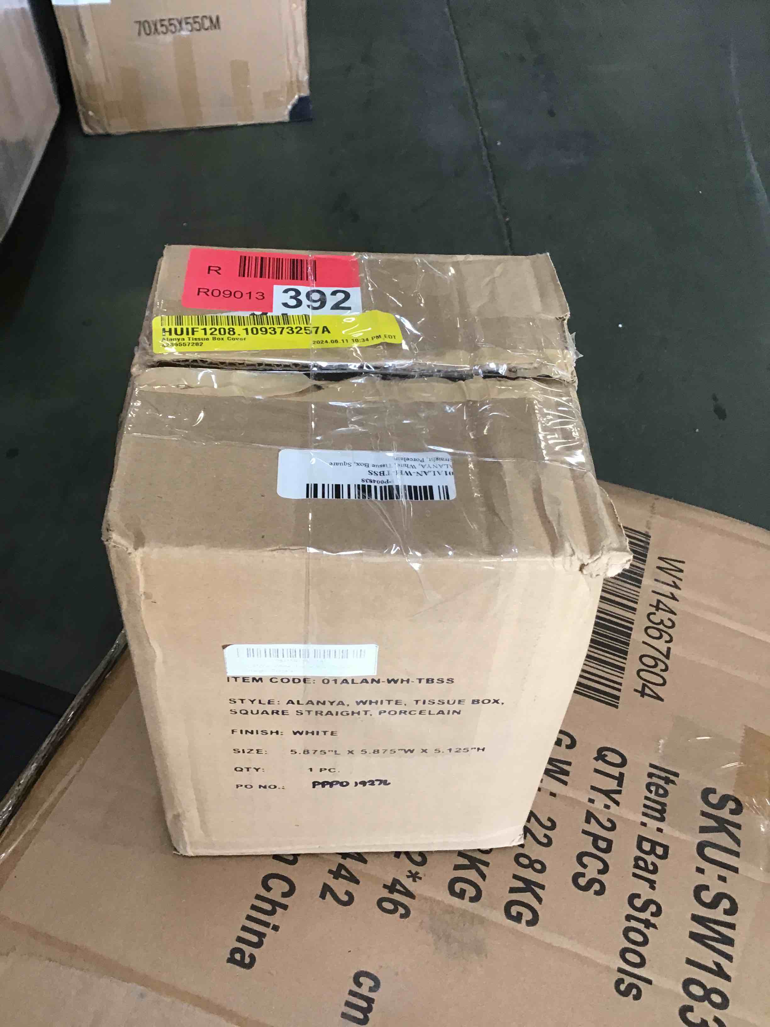 https://s3.amazonaws.com/lotting-images-prod/bidfta/PPE2166340_1740752029822.jpeg