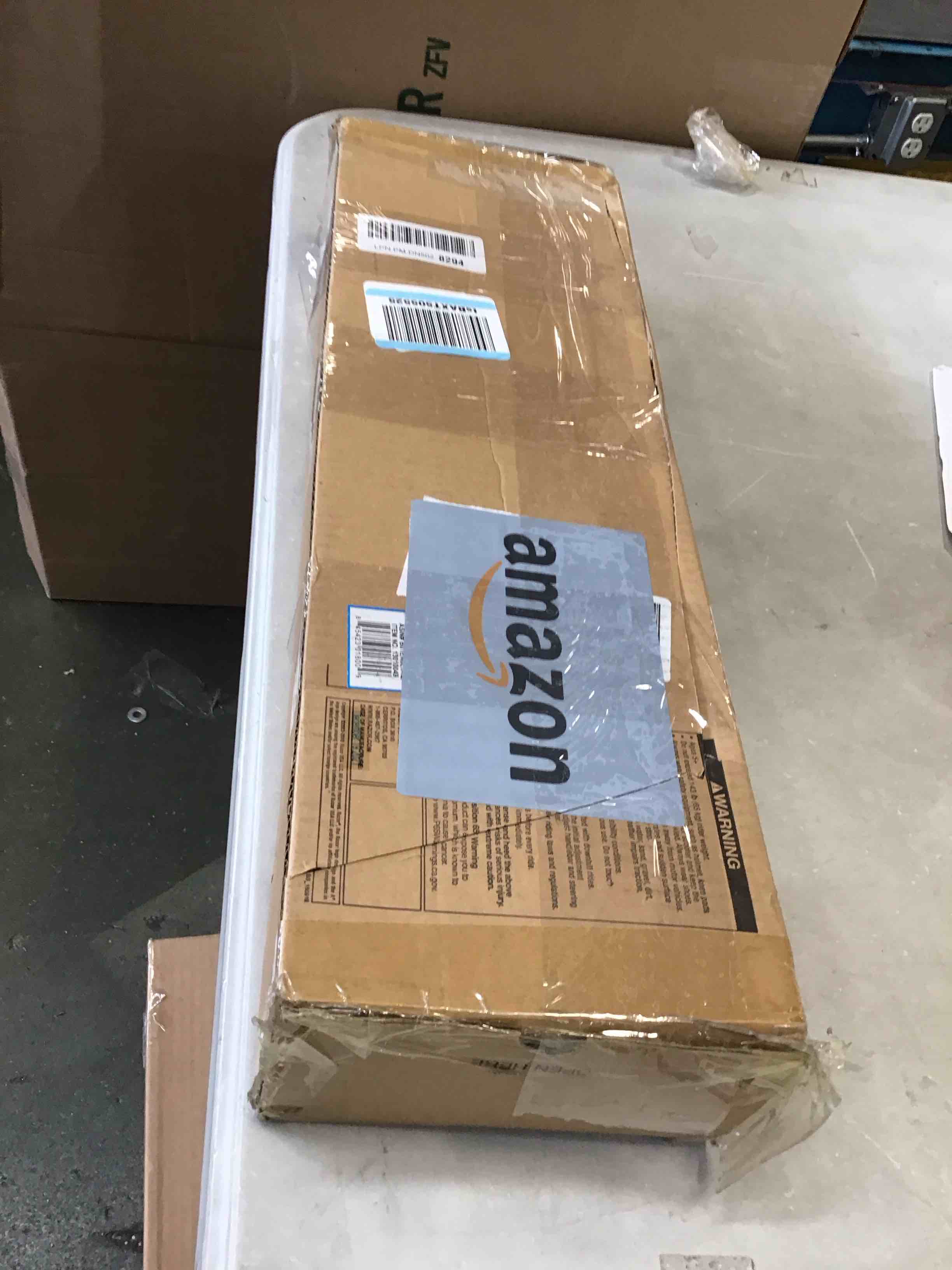 https://s3.amazonaws.com/lotting-images-prod/bidfta/PPE2166511_1741116762580.jpeg