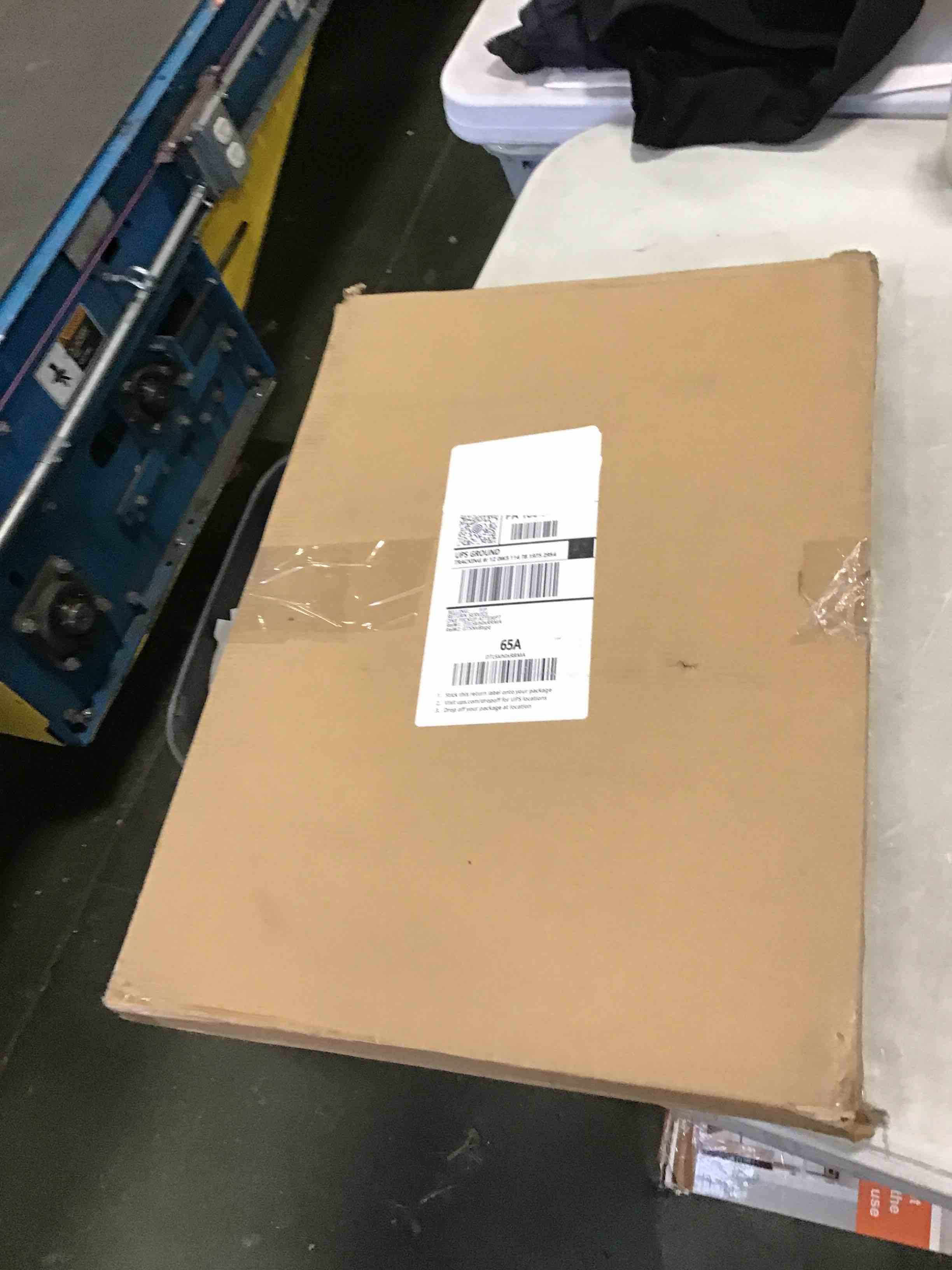 https://s3.amazonaws.com/lotting-images-prod/bidfta/PPE2166665_1741197163948.jpeg