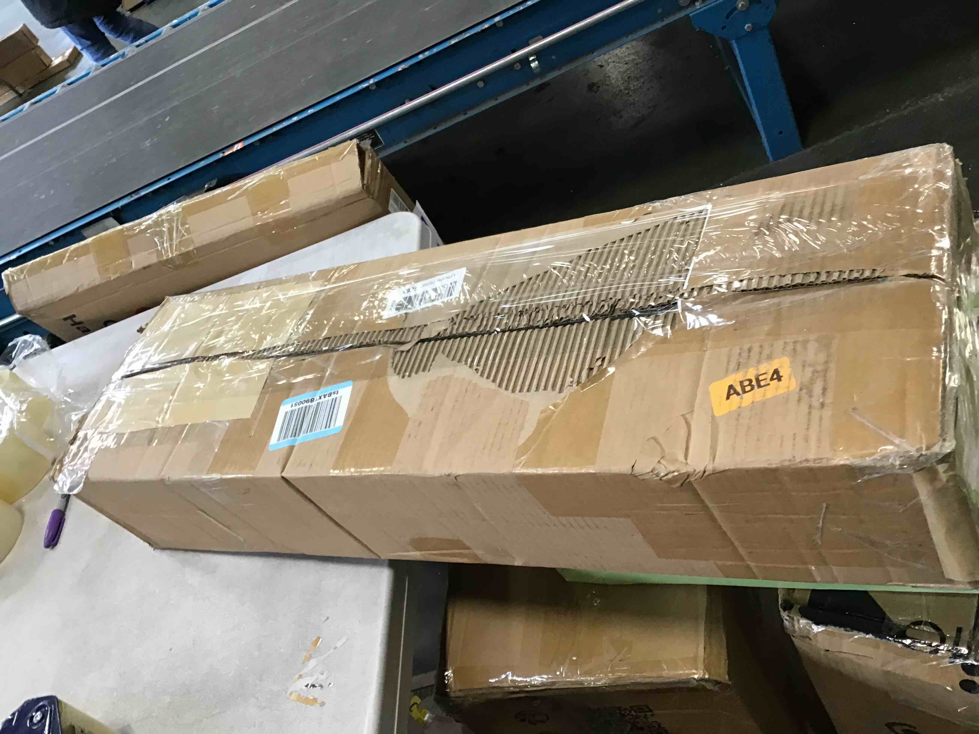 https://s3.amazonaws.com/lotting-images-prod/bidfta/PPE2166969_1741355786265.jpeg