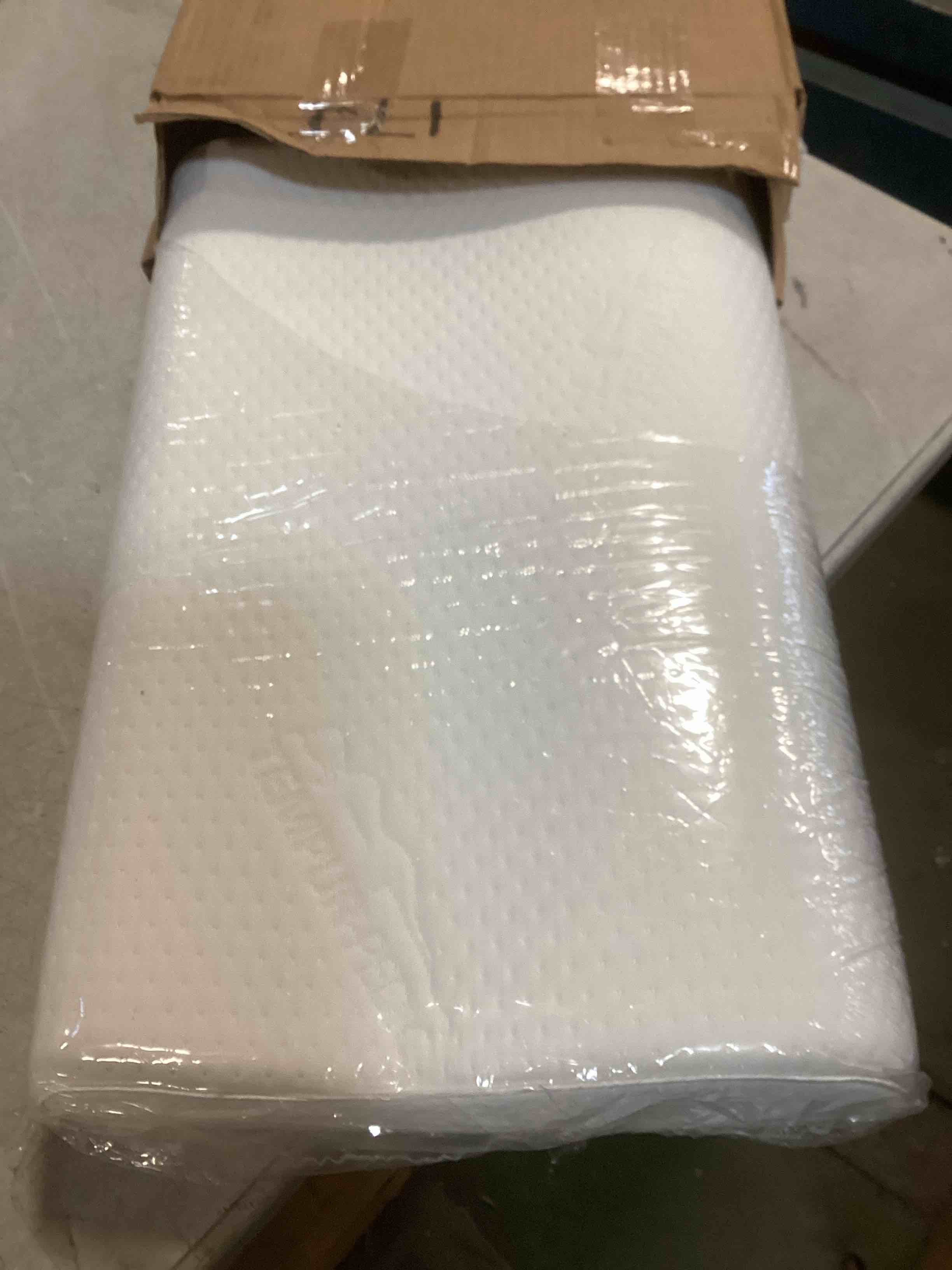 https://s3.amazonaws.com/lotting-images-prod/bidfta/PPE2167099_1738011978360.jpeg