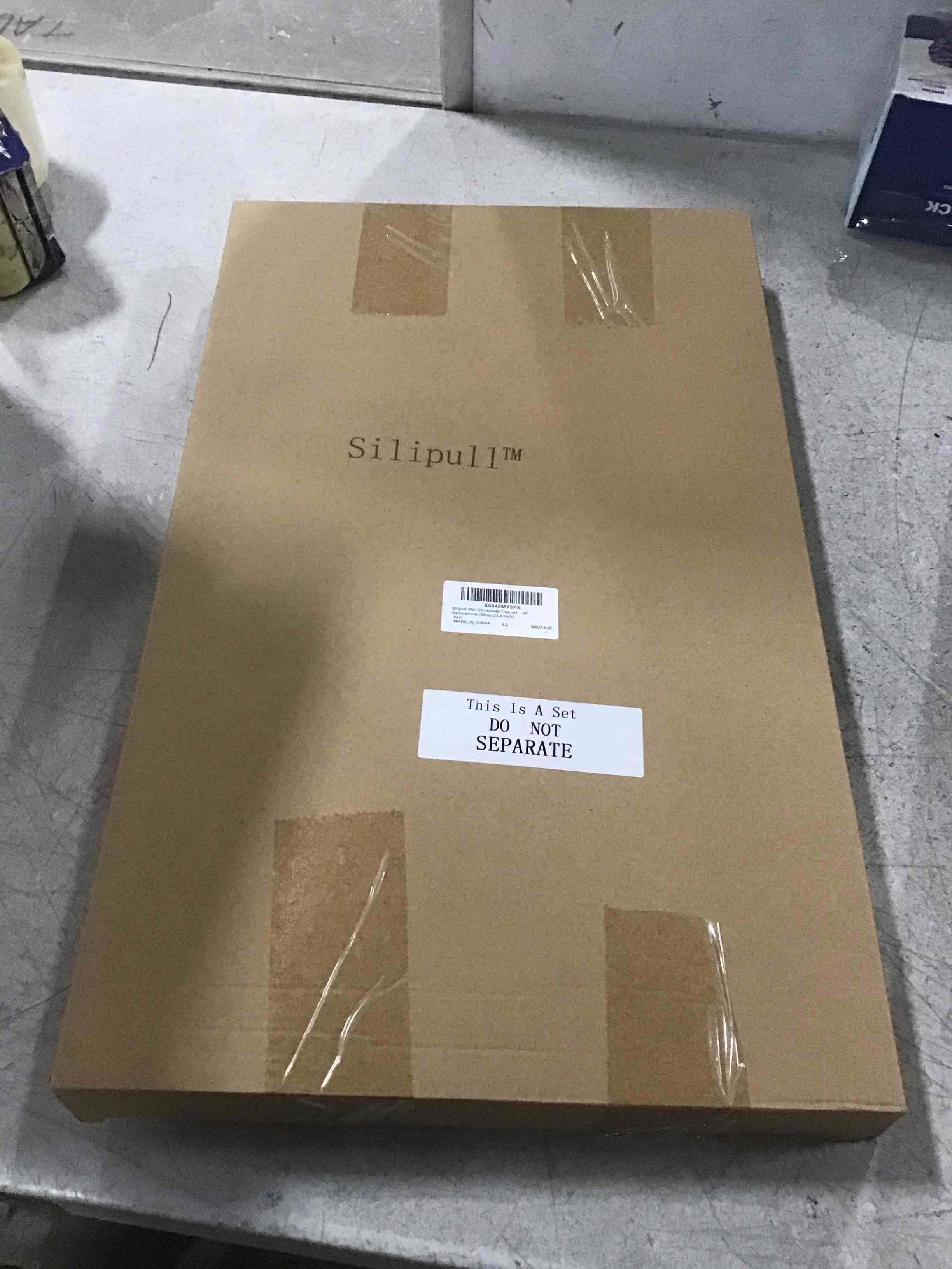 https://s3.amazonaws.com/lotting-images-prod/bidfta/PPE2167870_1738328894693.jpeg