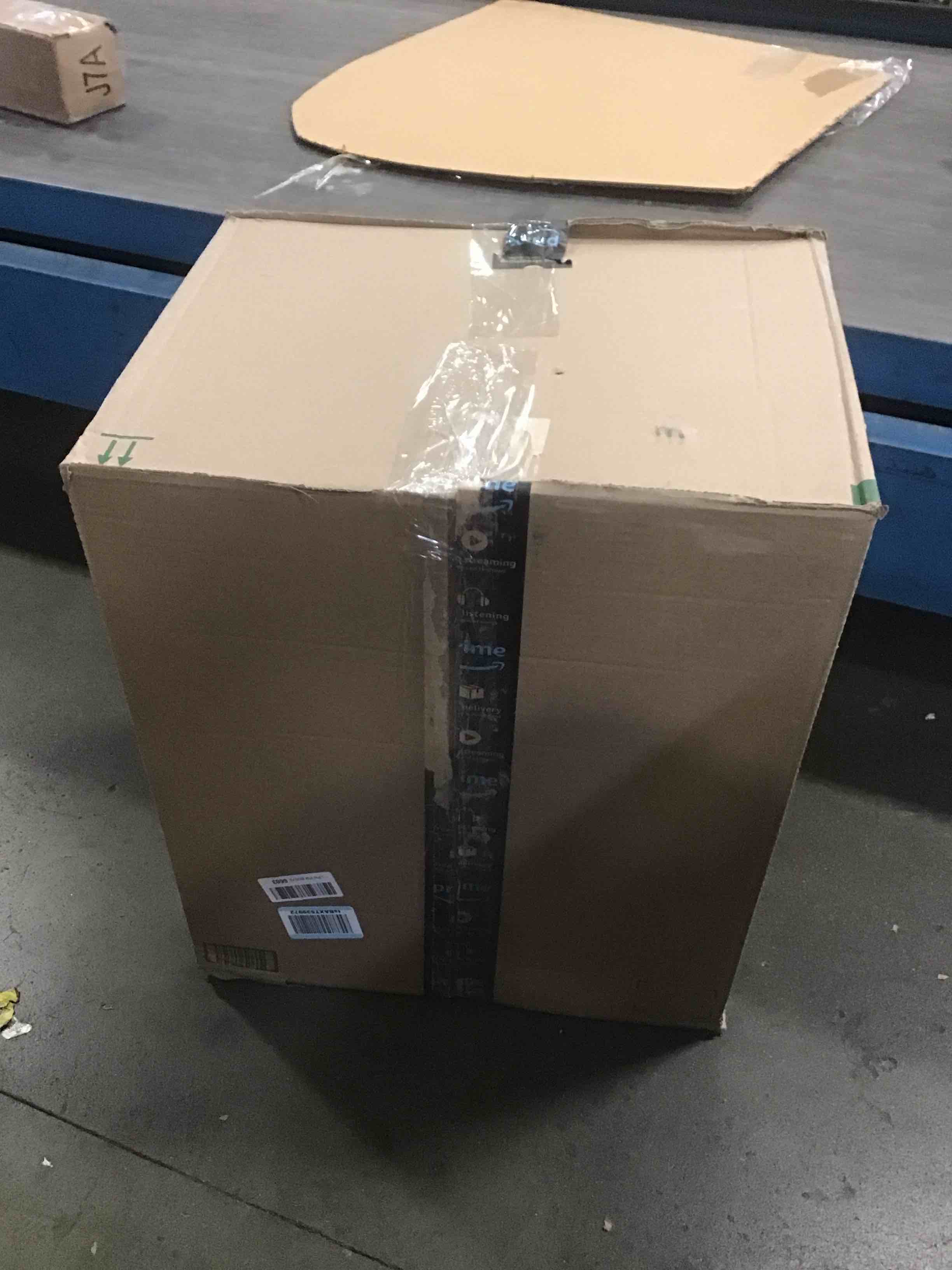https://s3.amazonaws.com/lotting-images-prod/bidfta/PPE2168058_1738341121706.jpeg
