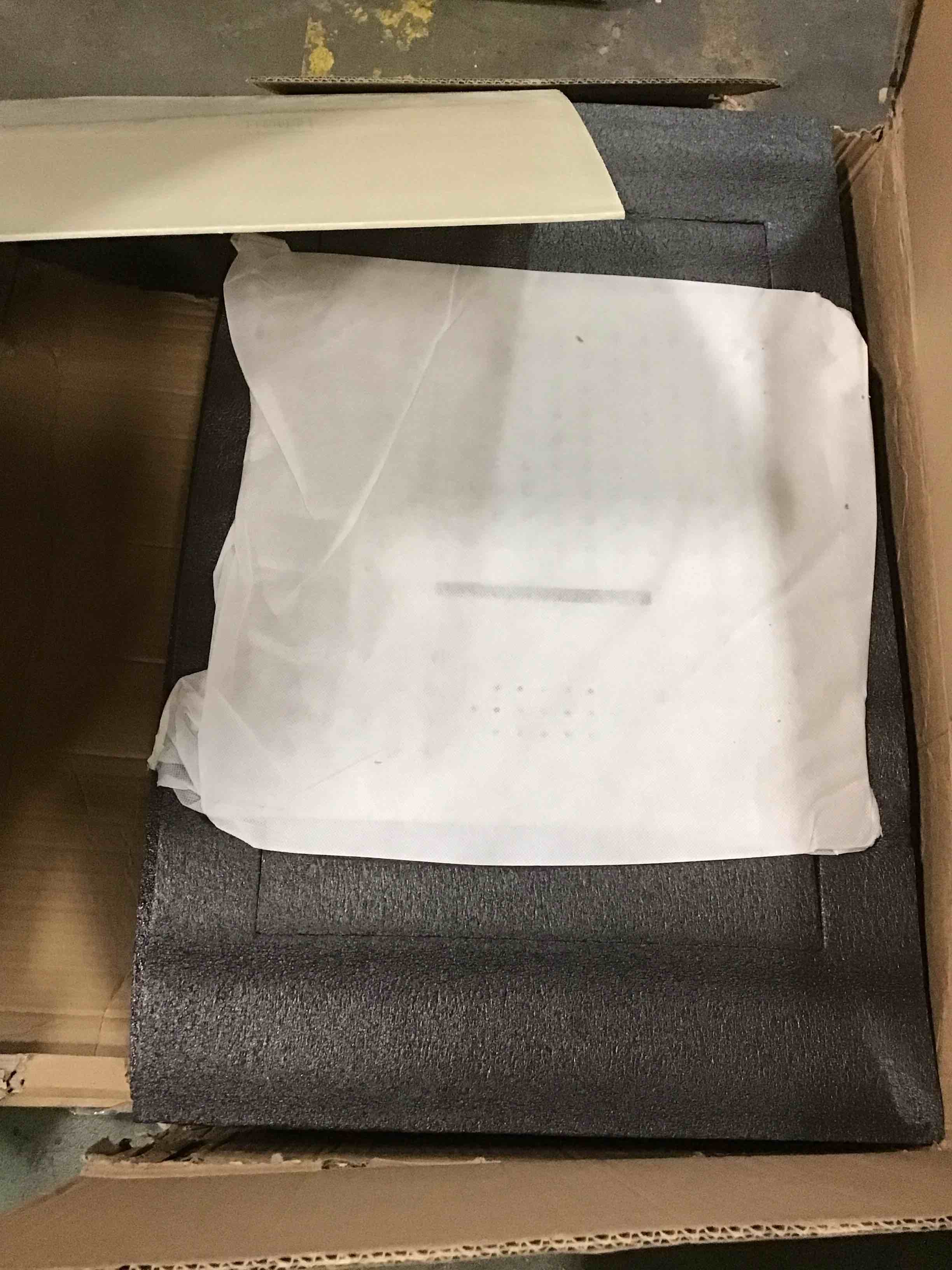 https://s3.amazonaws.com/lotting-images-prod/bidfta/PPE2168924_1738848152269.jpeg