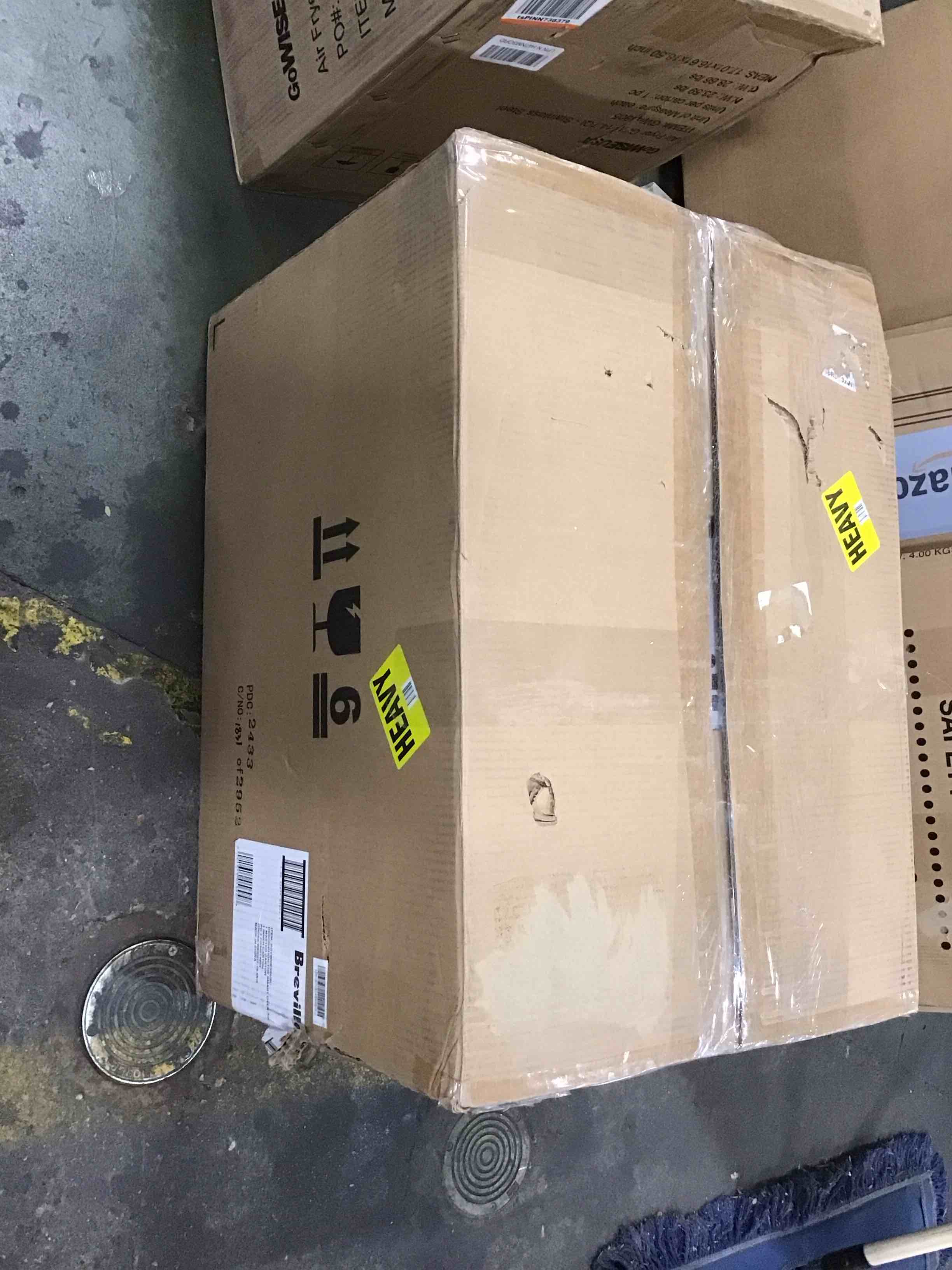 https://s3.amazonaws.com/lotting-images-prod/bidfta/PPE2168968_1738853658189.jpeg