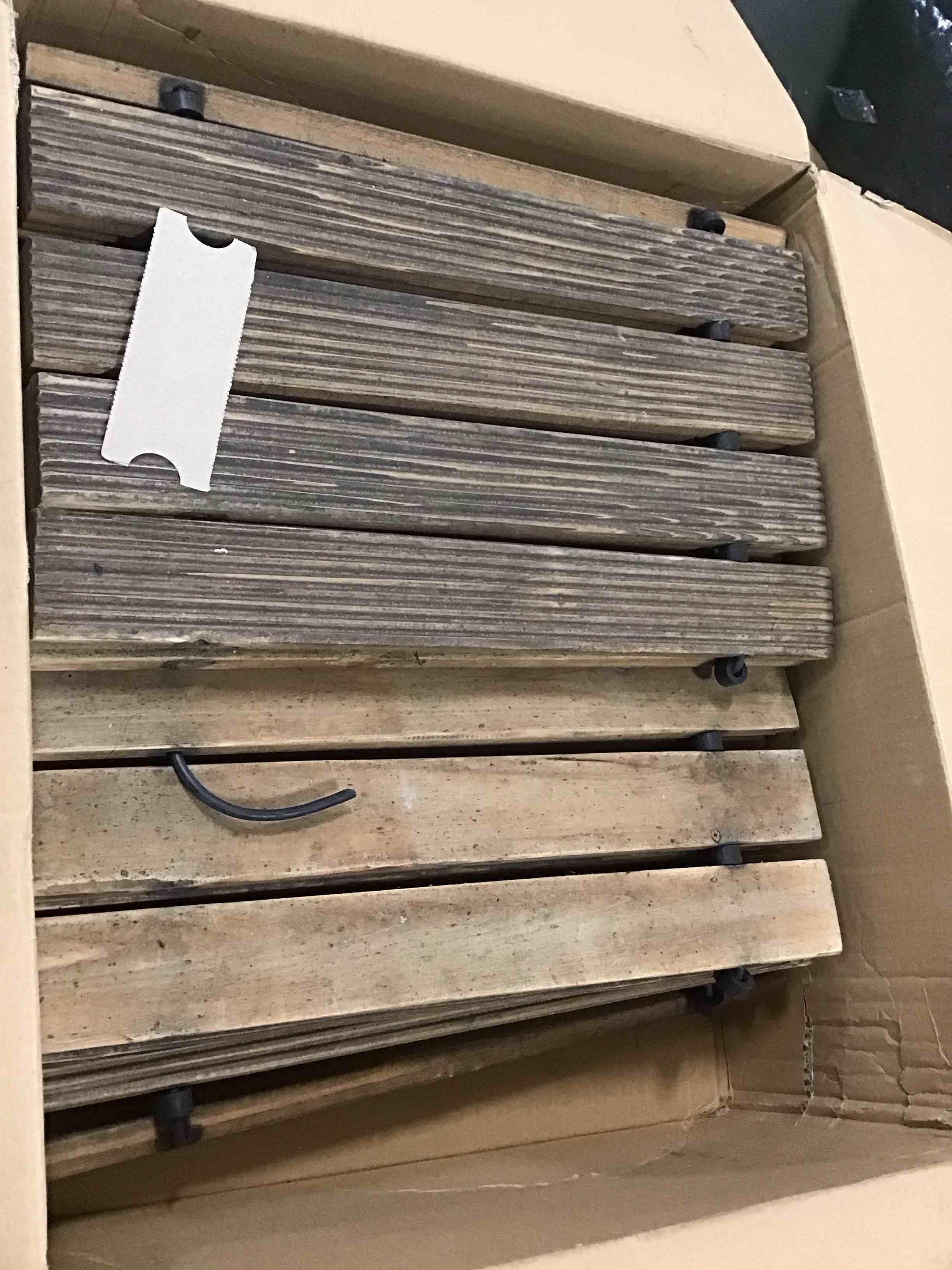 https://s3.amazonaws.com/lotting-images-prod/bidfta/PPE2168998_1738859376206.jpeg