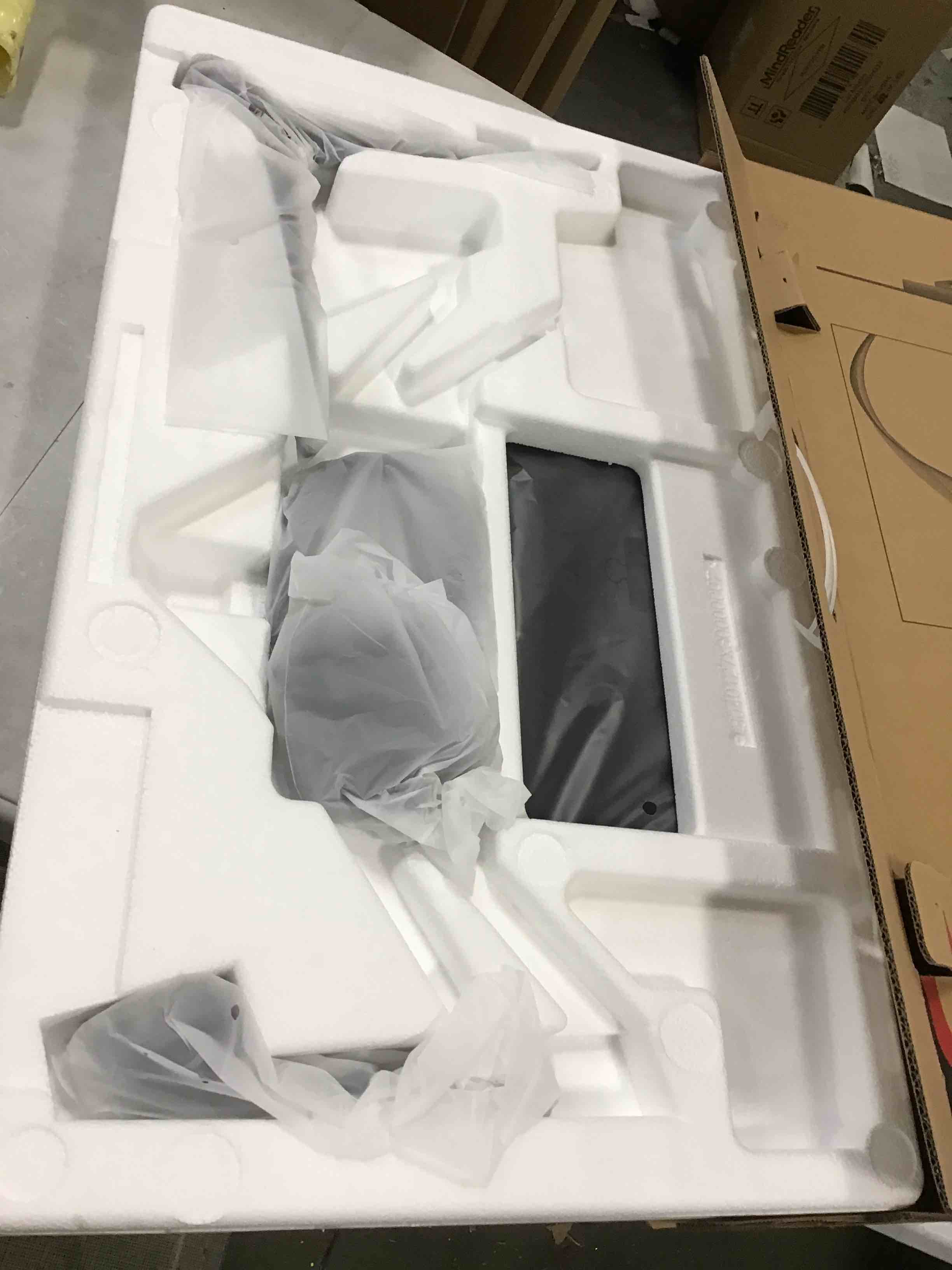 https://s3.amazonaws.com/lotting-images-prod/bidfta/PPE2169077_1738871390316.jpeg