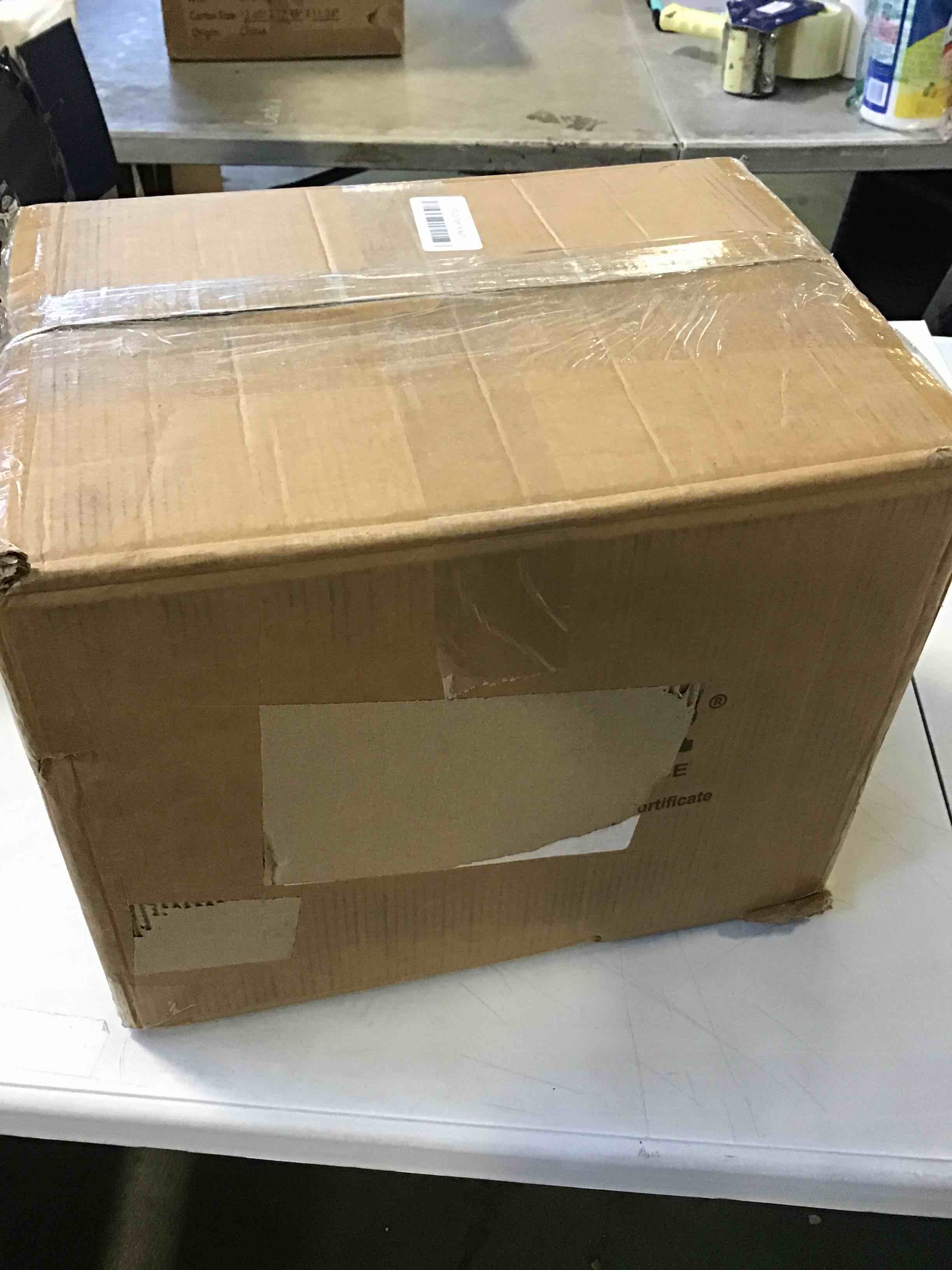 https://s3.amazonaws.com/lotting-images-prod/bidfta/PPE2170907_1738075568246.jpeg