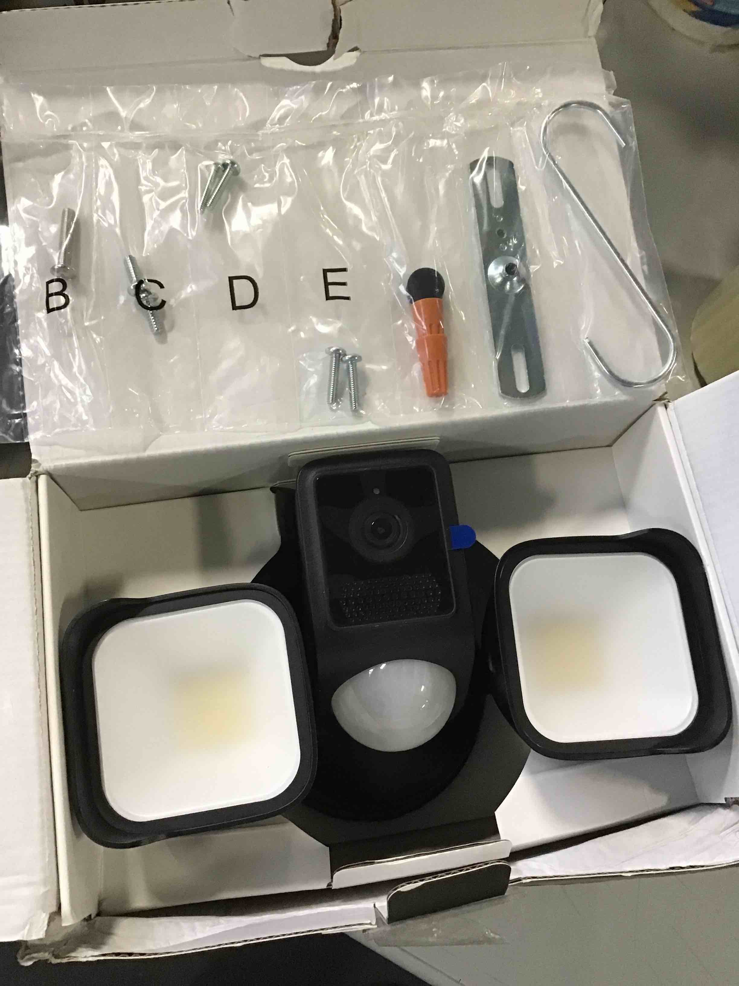 https://s3.amazonaws.com/lotting-images-prod/bidfta/PPE2171838_1738767093120.jpeg