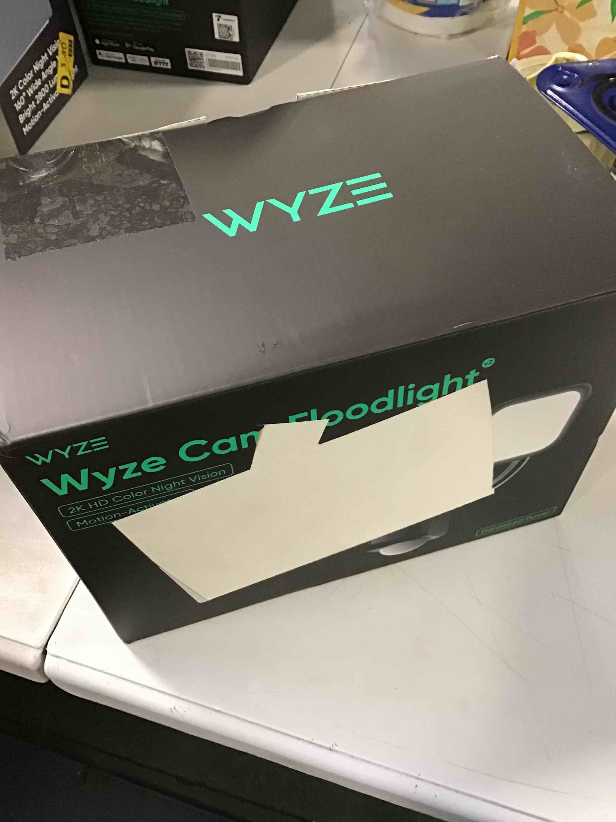 https://s3.amazonaws.com/lotting-images-prod/bidfta/PPE2171838_1738767122492.jpeg