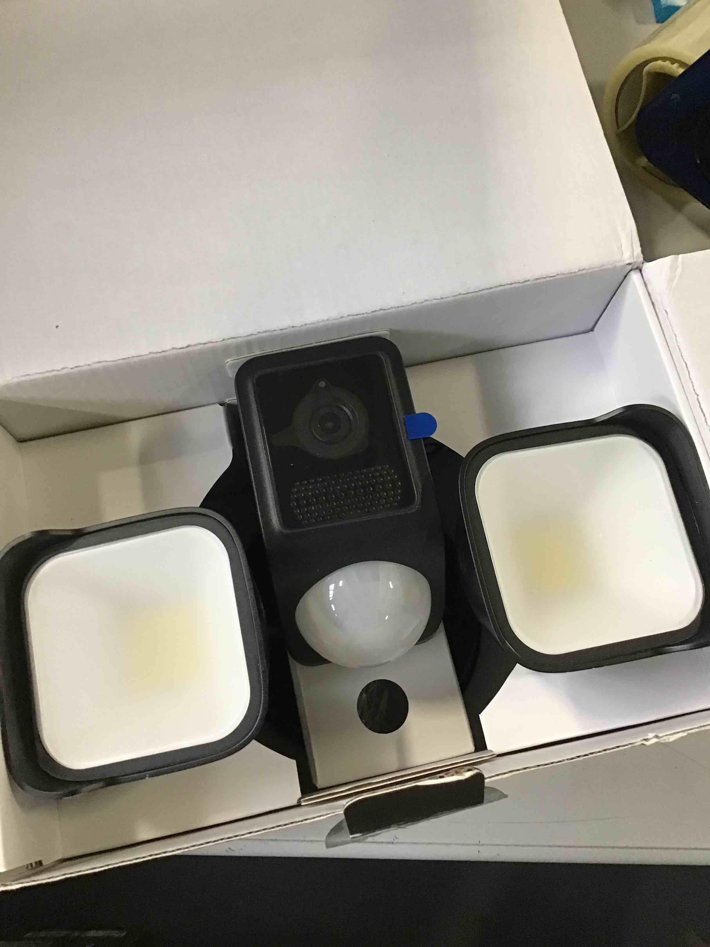https://s3.amazonaws.com/lotting-images-prod/bidfta/PPE2171865_1738772446322.jpeg