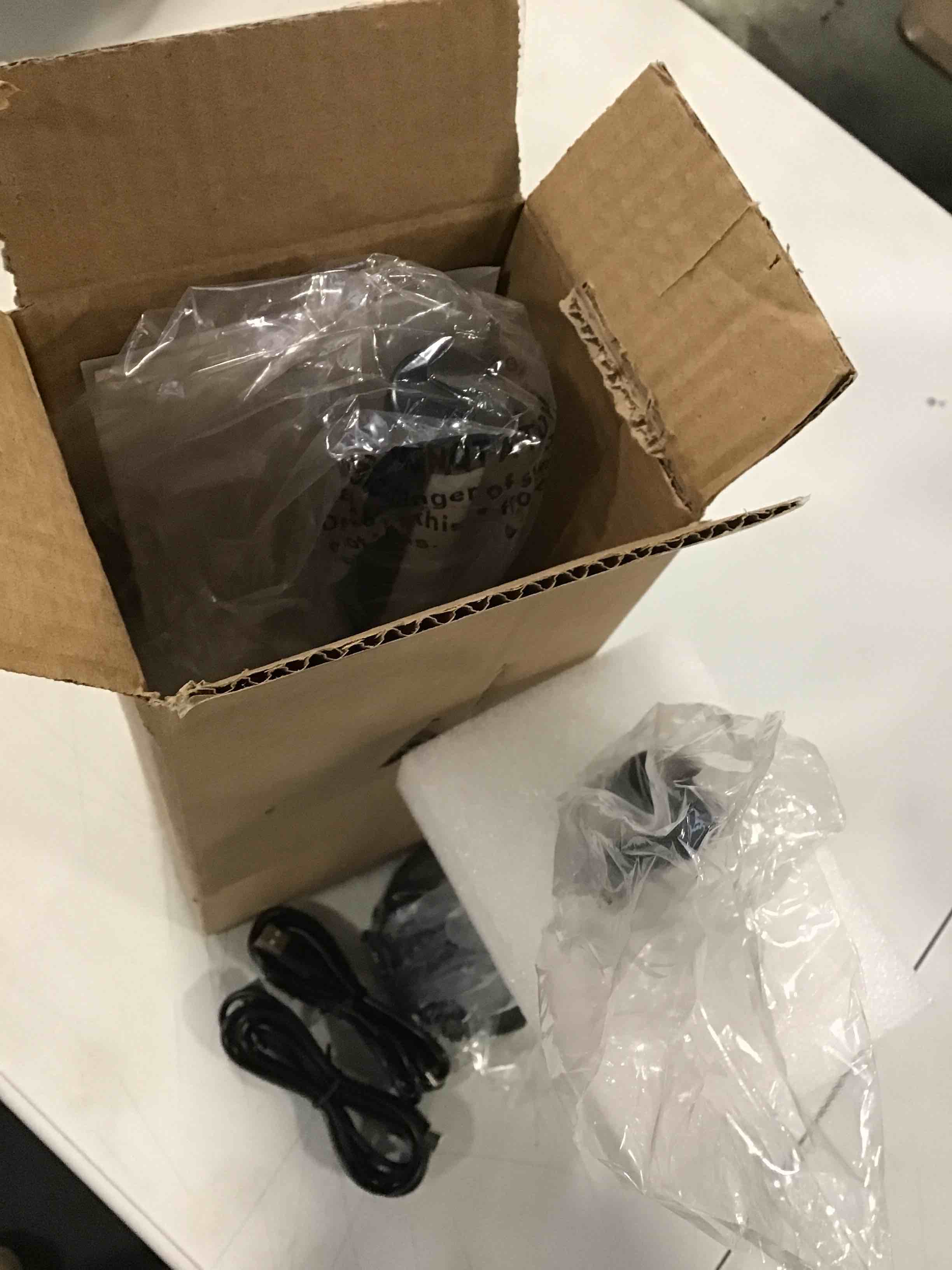 https://s3.amazonaws.com/lotting-images-prod/bidfta/PPE2171957_1738789894053.jpeg