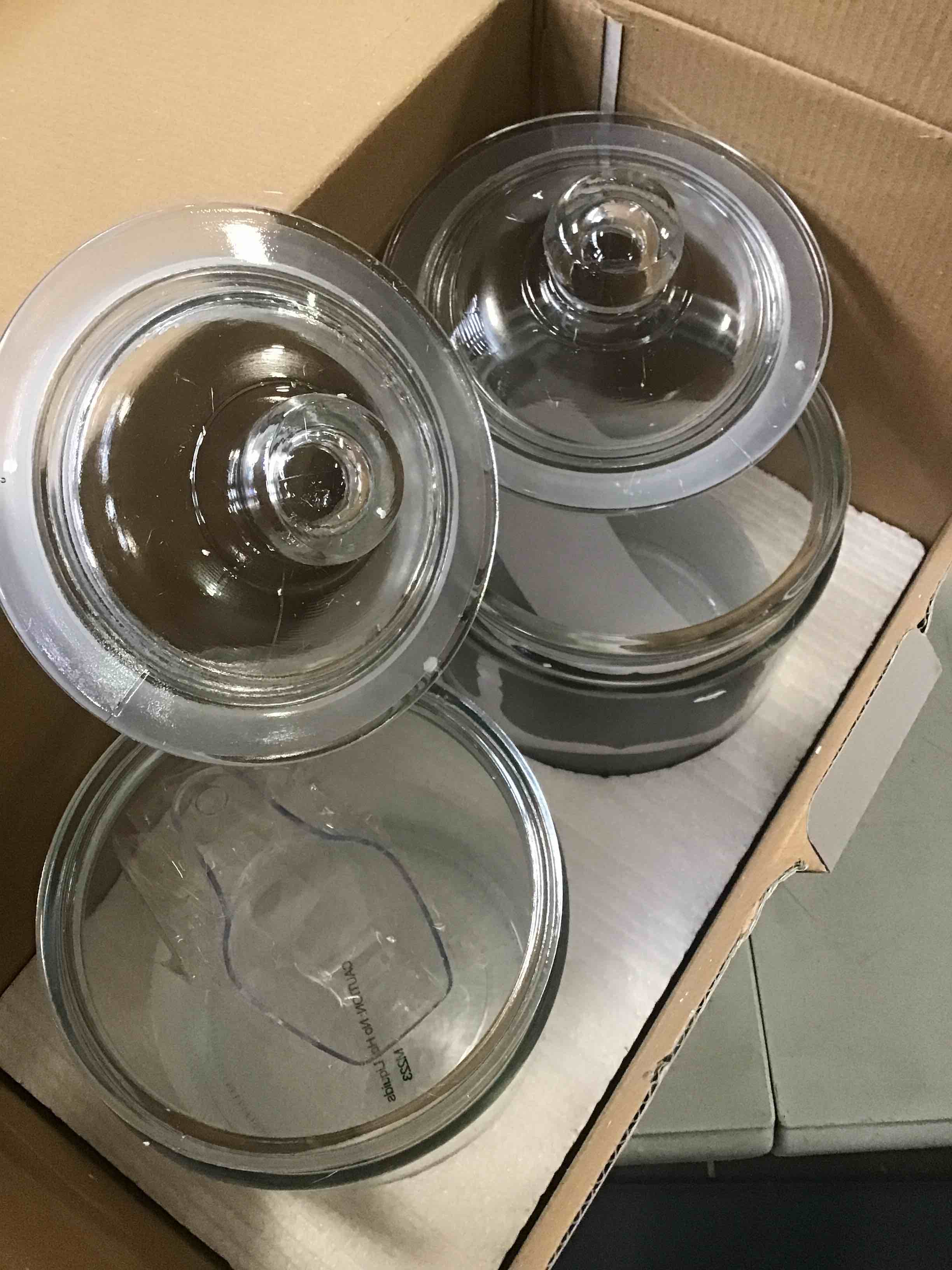 https://s3.amazonaws.com/lotting-images-prod/bidfta/PPE2172062_1738858989511.jpeg